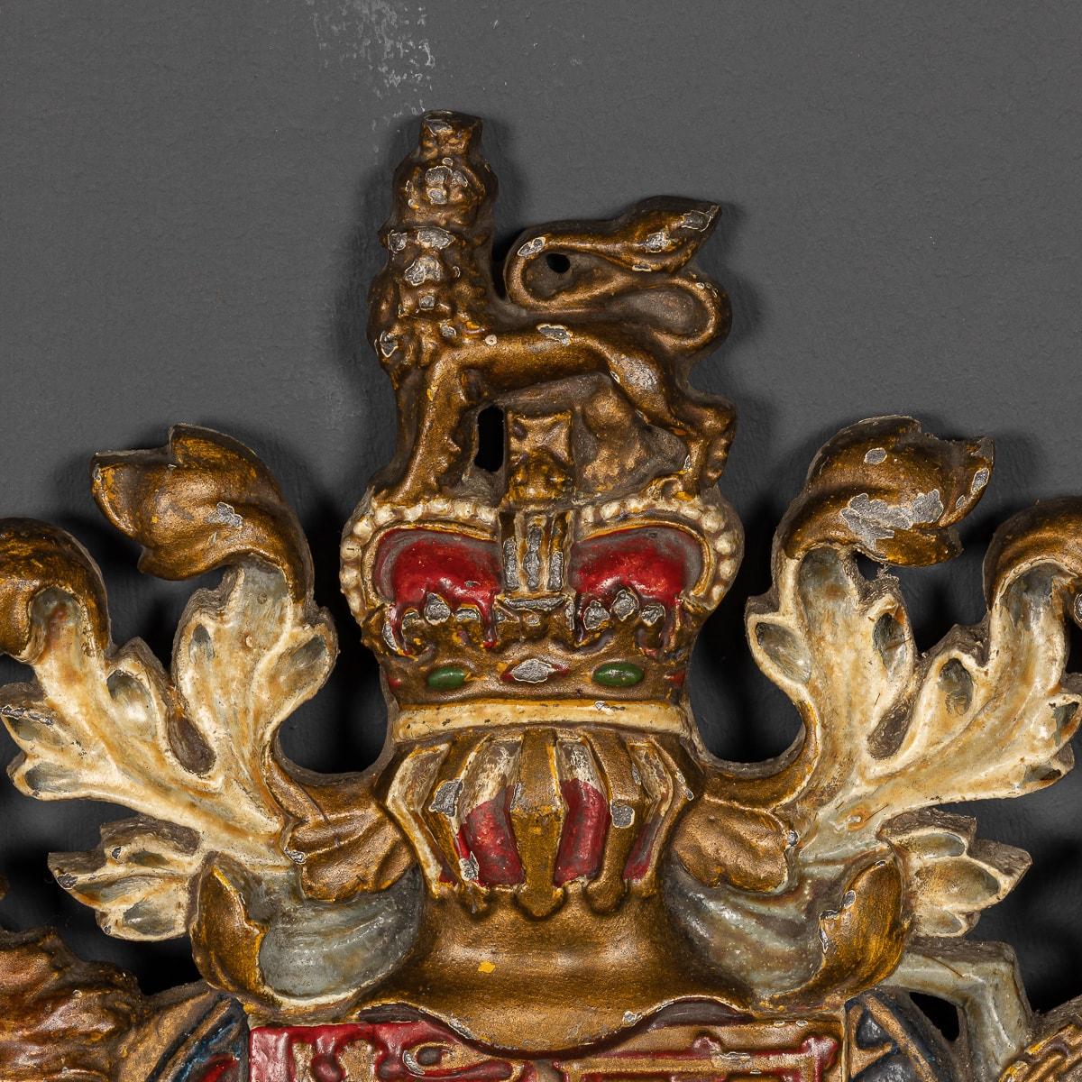 20th Century British Cast Iron & Painted Royal Warrant, c.1960 1