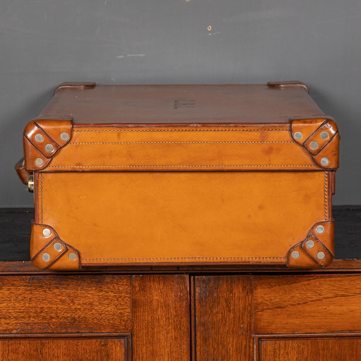20th Century British Made Bridle Leather Suitcase, c.1910 For Sale 1