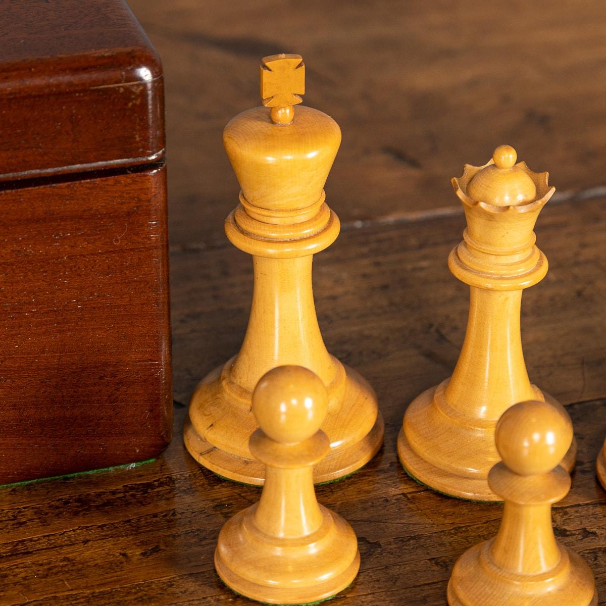 20th Century British Mahogany Cased Chess Set, Staunton, circa 1920 11