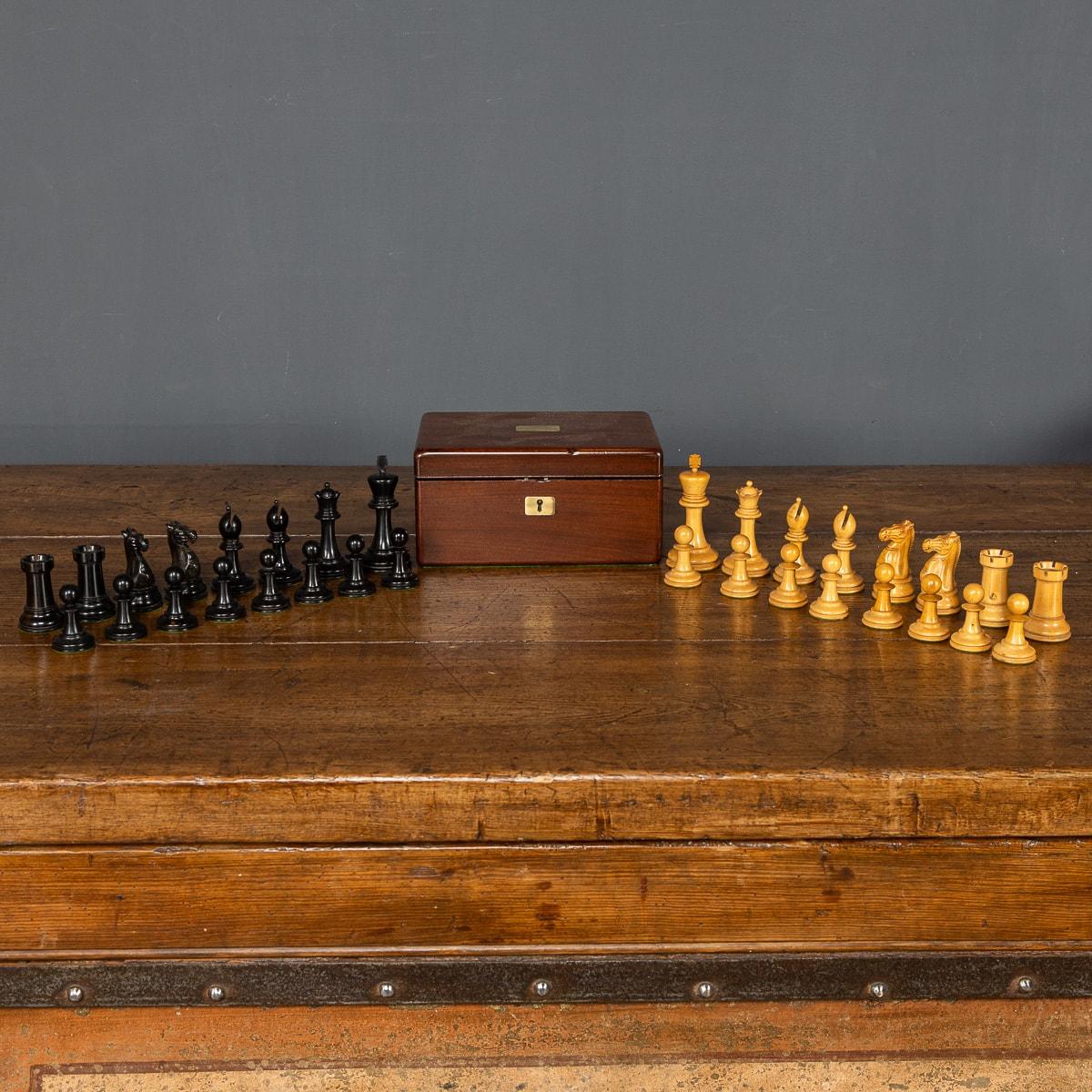 Antique early-20th century Edwardian mahogany chess set, contains club sized chess set by Staunton. The pieces are weighted and carved from Boxwood and ebony.

CONDITION
In Great Condition - No Damage.

Size
Box Size:
Height: 11cm
Width: