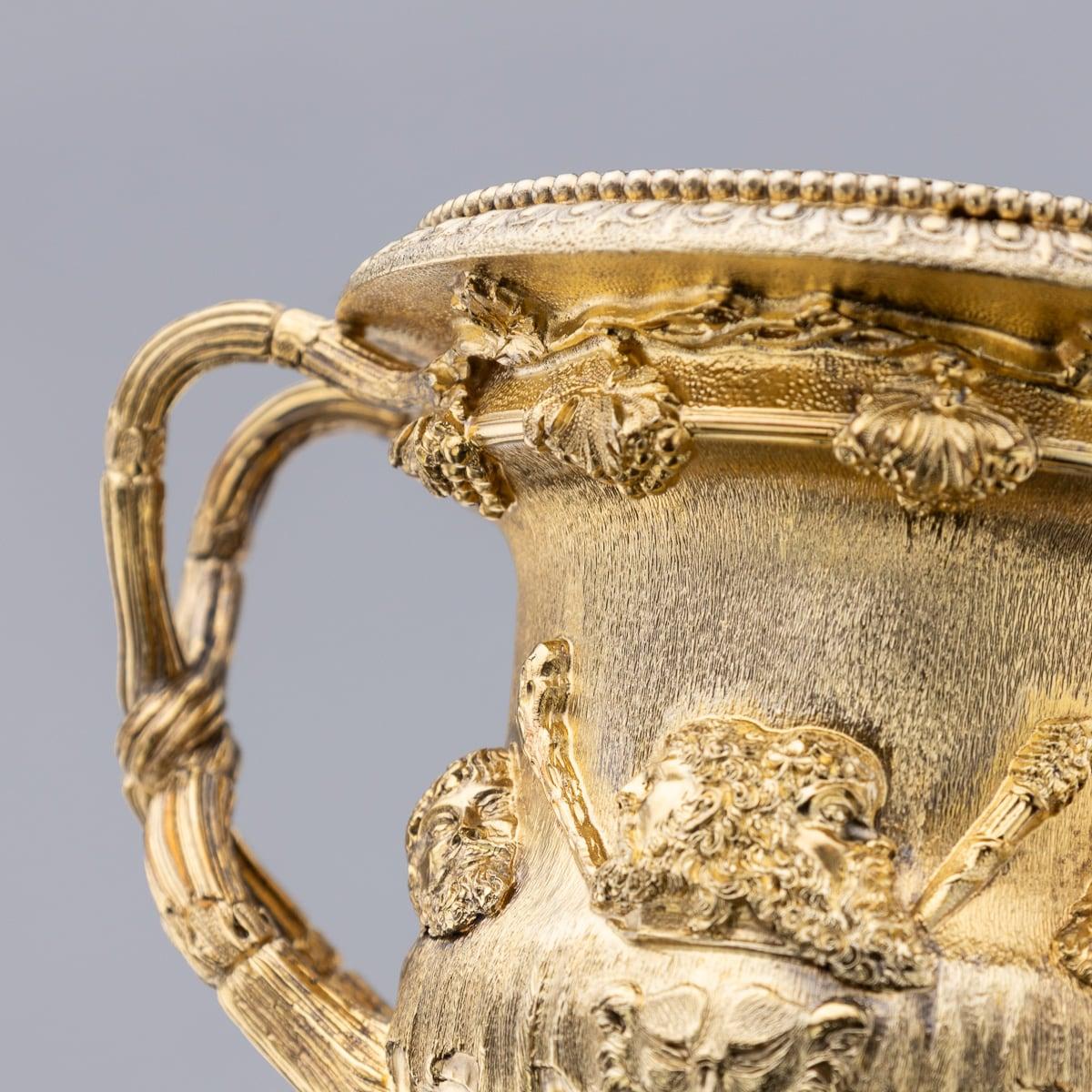 Coppia di vasi Warwick in argento massiccio dorato del XX secolo, Asprey c.C. in vendita 6