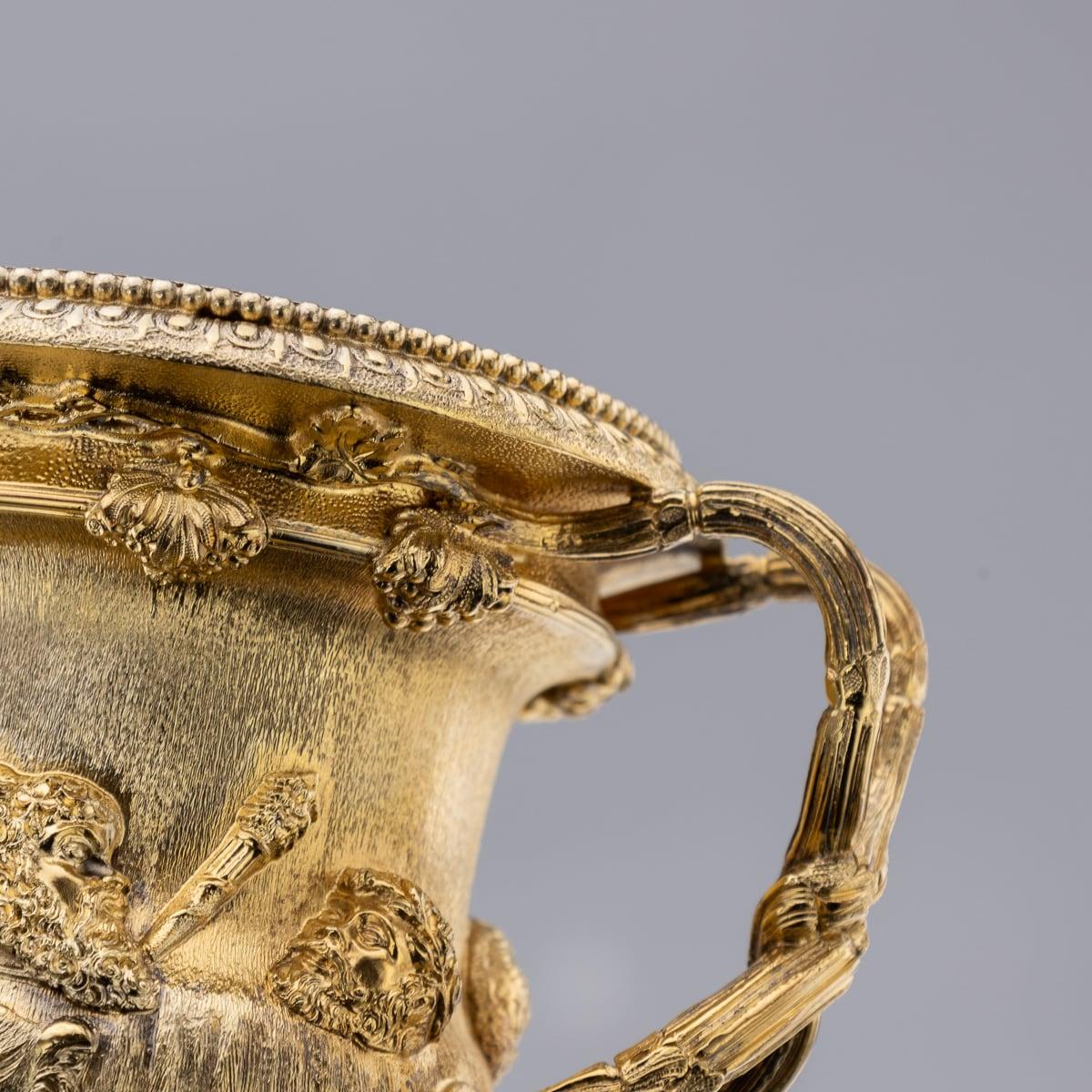 Coppia di vasi Warwick in argento massiccio dorato del XX secolo, Asprey c.C. in vendita 7