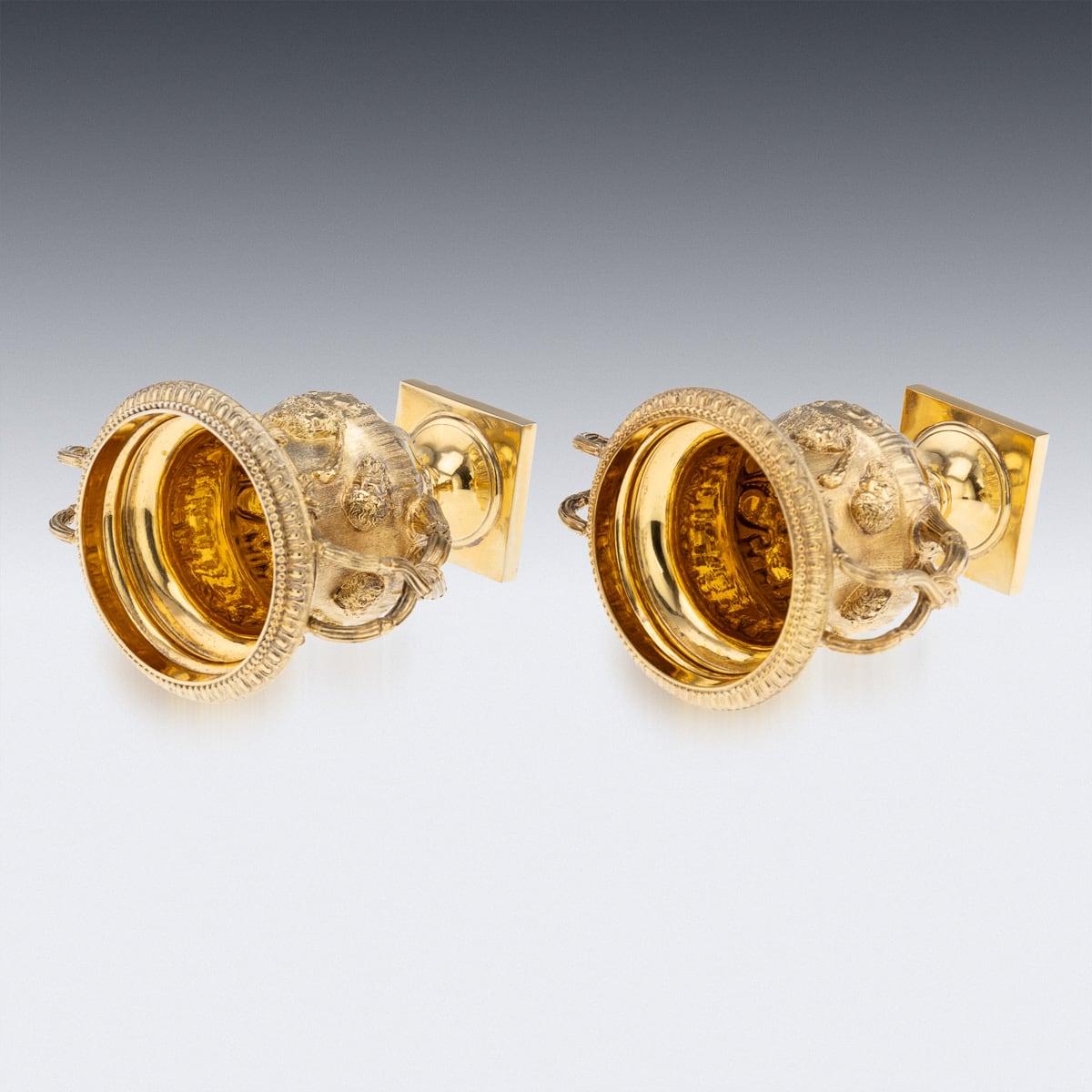 Argento Coppia di vasi Warwick in argento massiccio dorato del XX secolo, Asprey c.C. in vendita