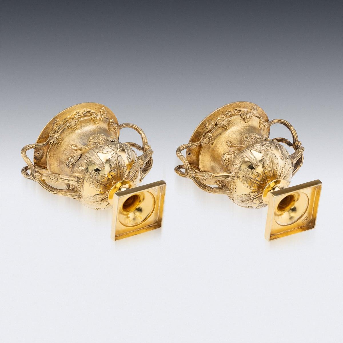 Coppia di vasi Warwick in argento massiccio dorato del XX secolo, Asprey c.C. in vendita 1
