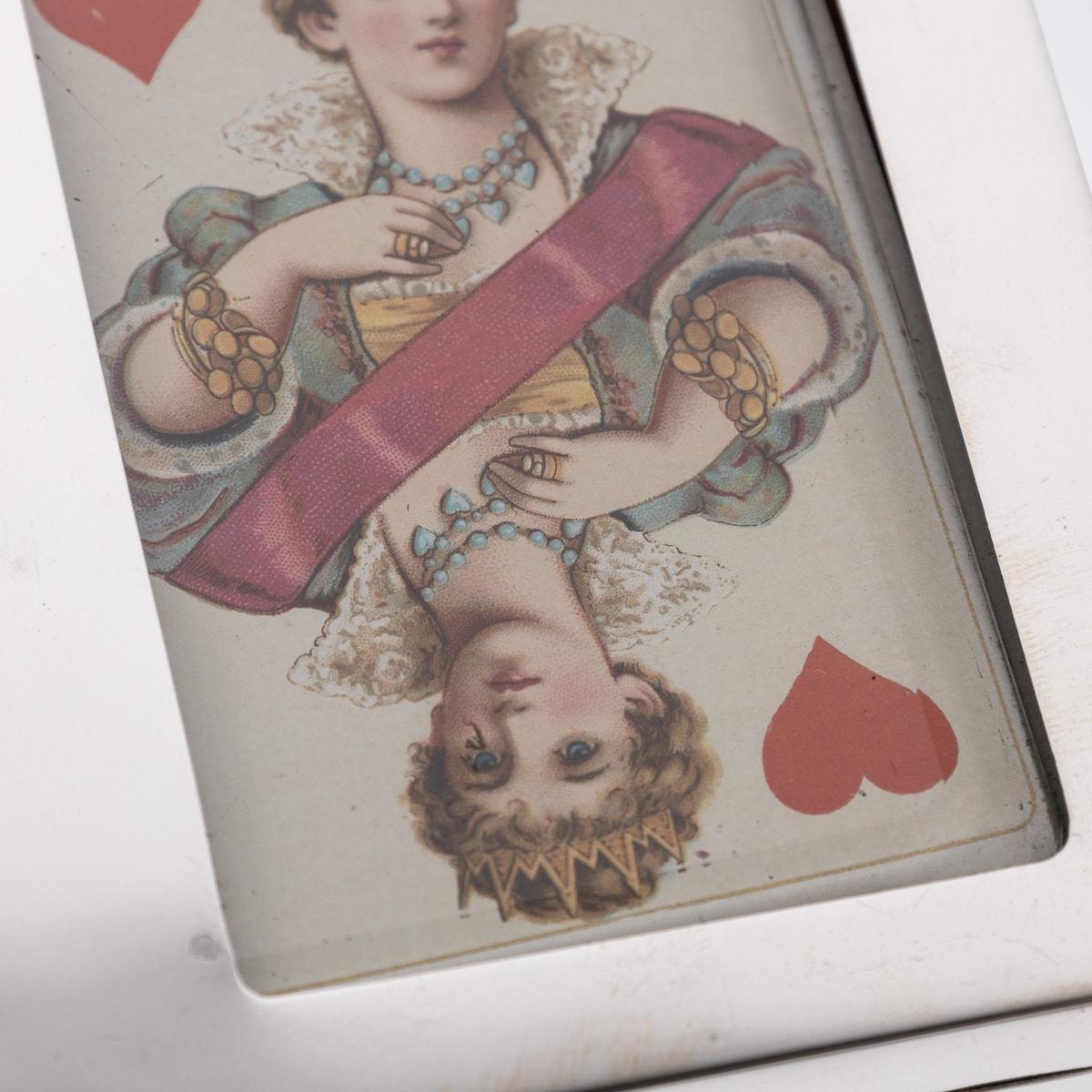 Scatola decorativa per sigari/giochi in argento massiccio del XX secolo britannico, c.1938 in vendita 9