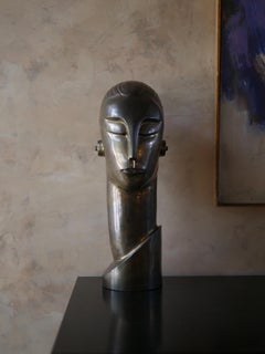 Scultura in bronzo del 20° secolo con busto in stile Art Déco