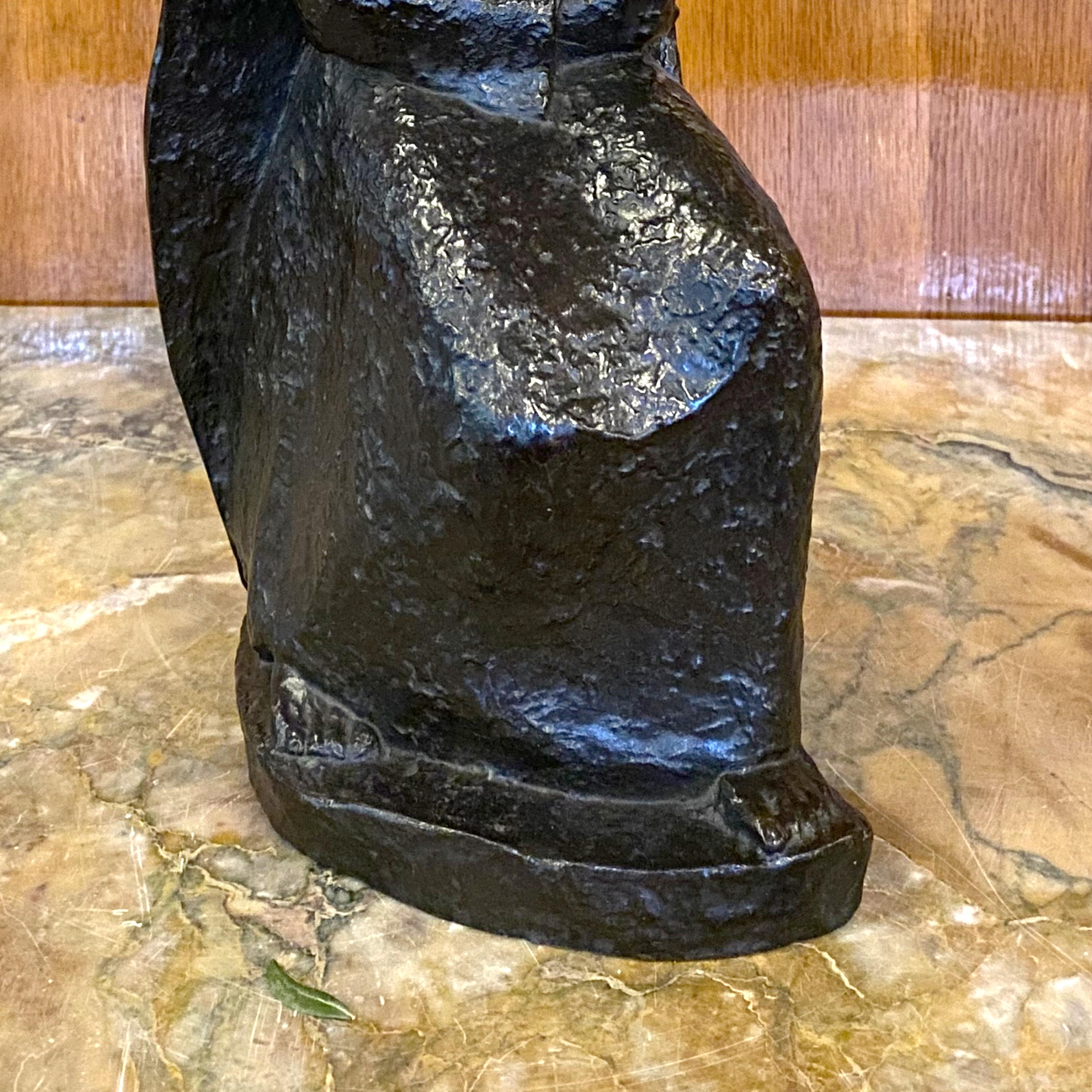 Madonna in bronzo con bambino del XX secolo in vendita 2