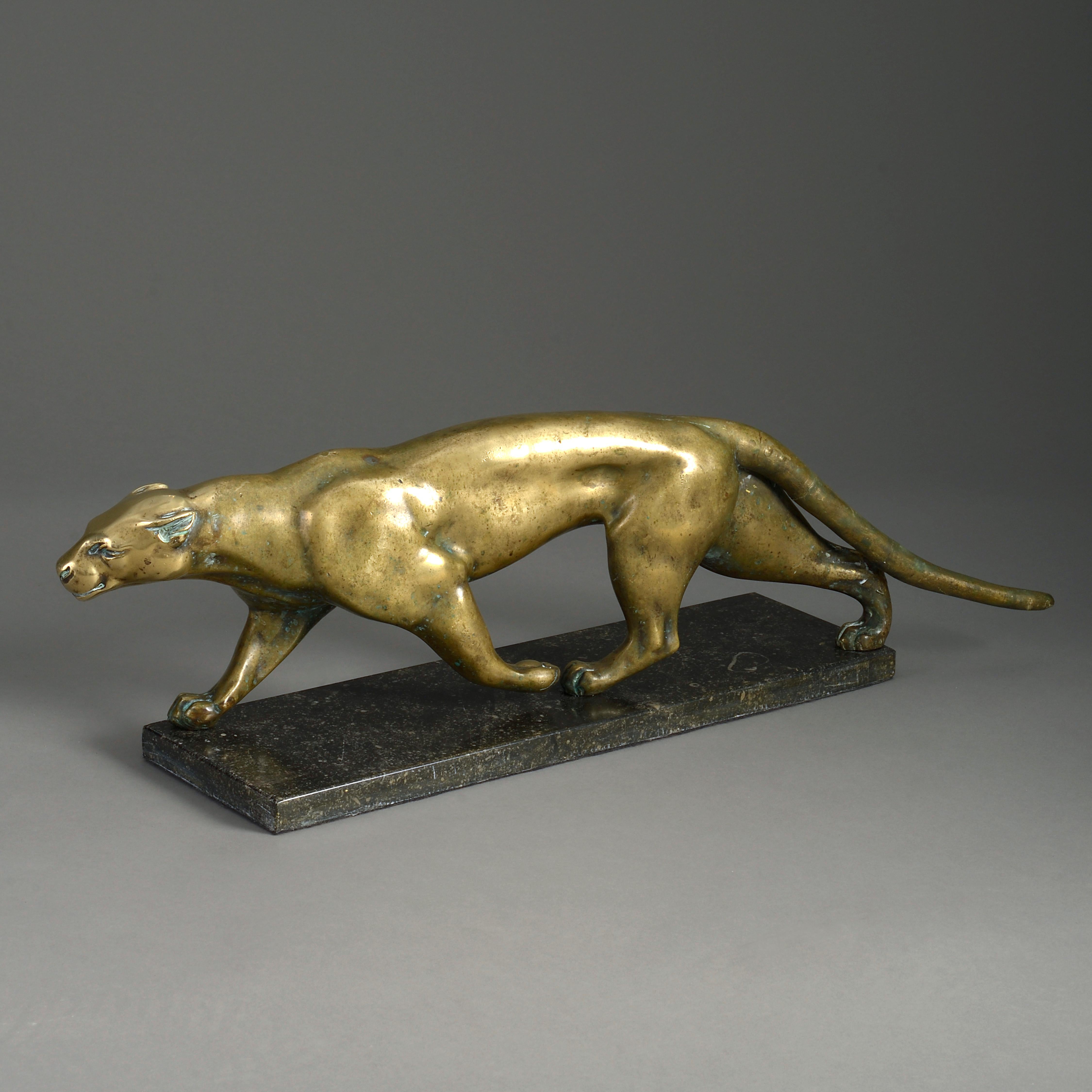 An early 20th century bronze panther sculpture, naturalistically cast running and set upon a black marble plinth.

The tail restored.