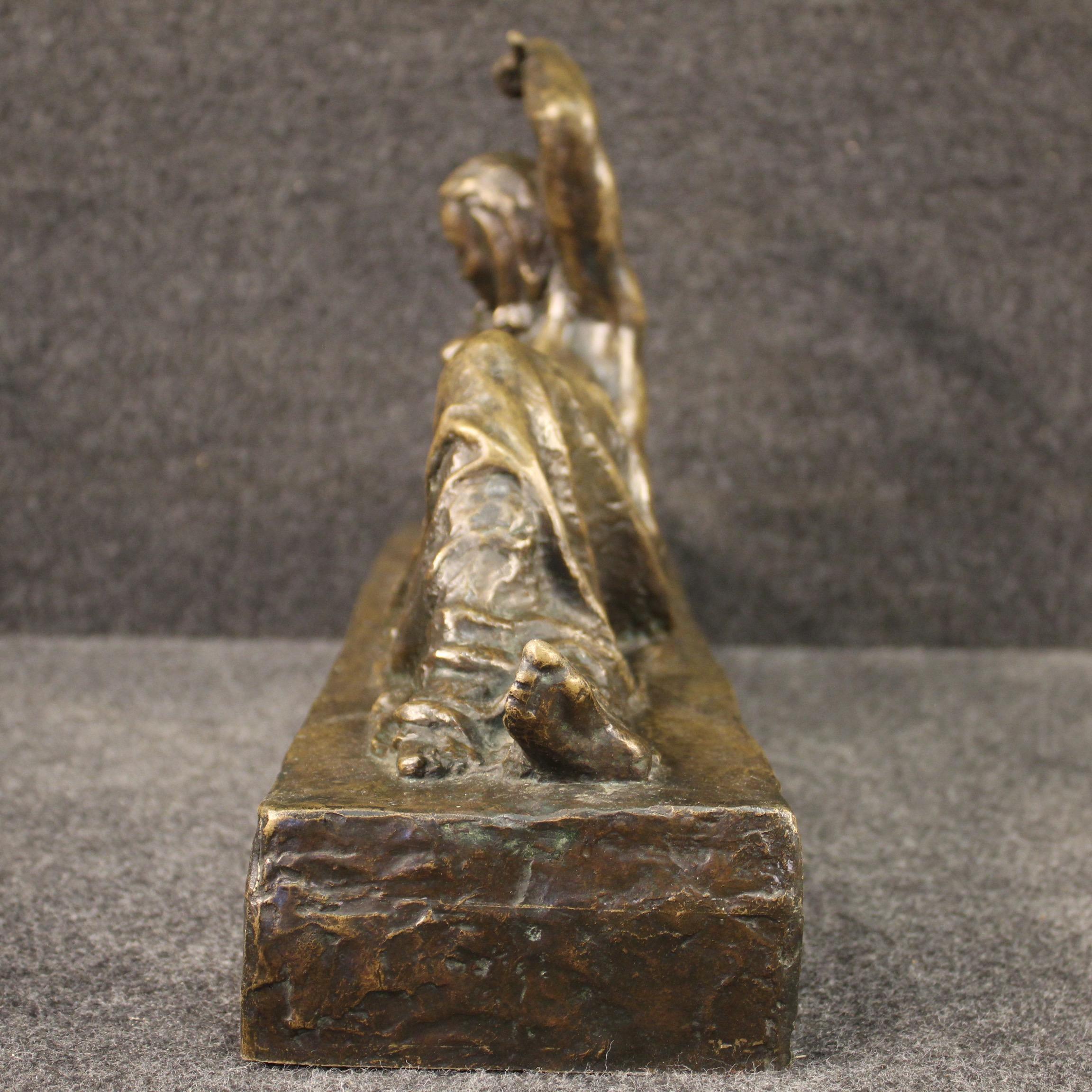 Sculpture russe d'une femme nue en bronze du 20ème siècle signée, 1920 Bon état à Vicoforte, Piedmont