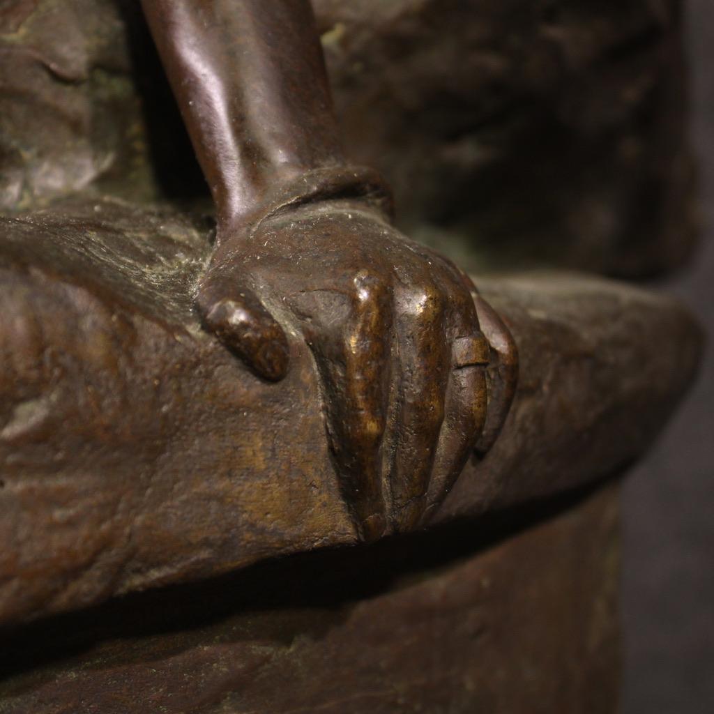20. Jahrhundert Bronze signiert Astorri Frau Skulptur datiert 1925 im Angebot 2