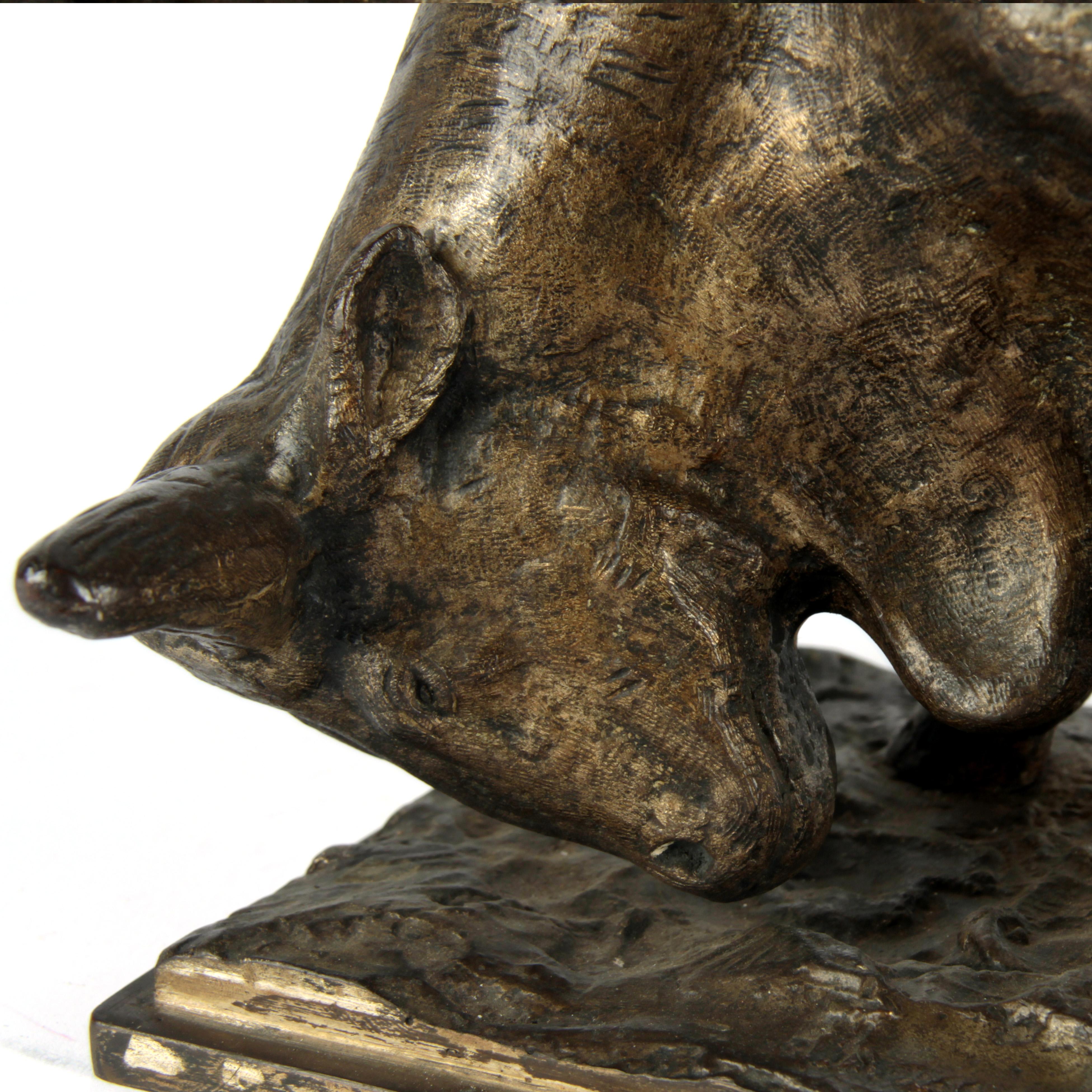 20th Century Bronze Sulpture, Signed by Th. V. Rijswijck For Sale 3