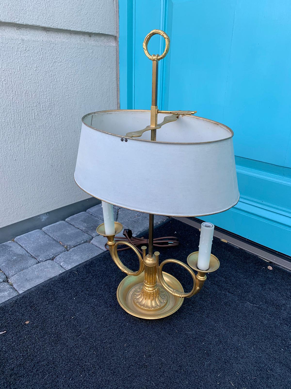 20th Century Bronze Two-Arm Bouillotte Lamp, French Horns, Painted Tole Shade In Good Condition In Atlanta, GA