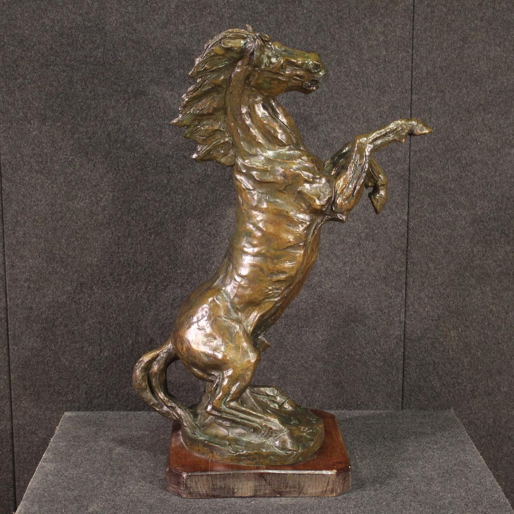 20th Century Bronze with Wood Base Horse Italian Signed Sculpture, 1980 5