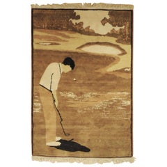 tapis turc en laine nouée à la main:: 20e siècle:: brun et beige:: joueur de golf:: 1970