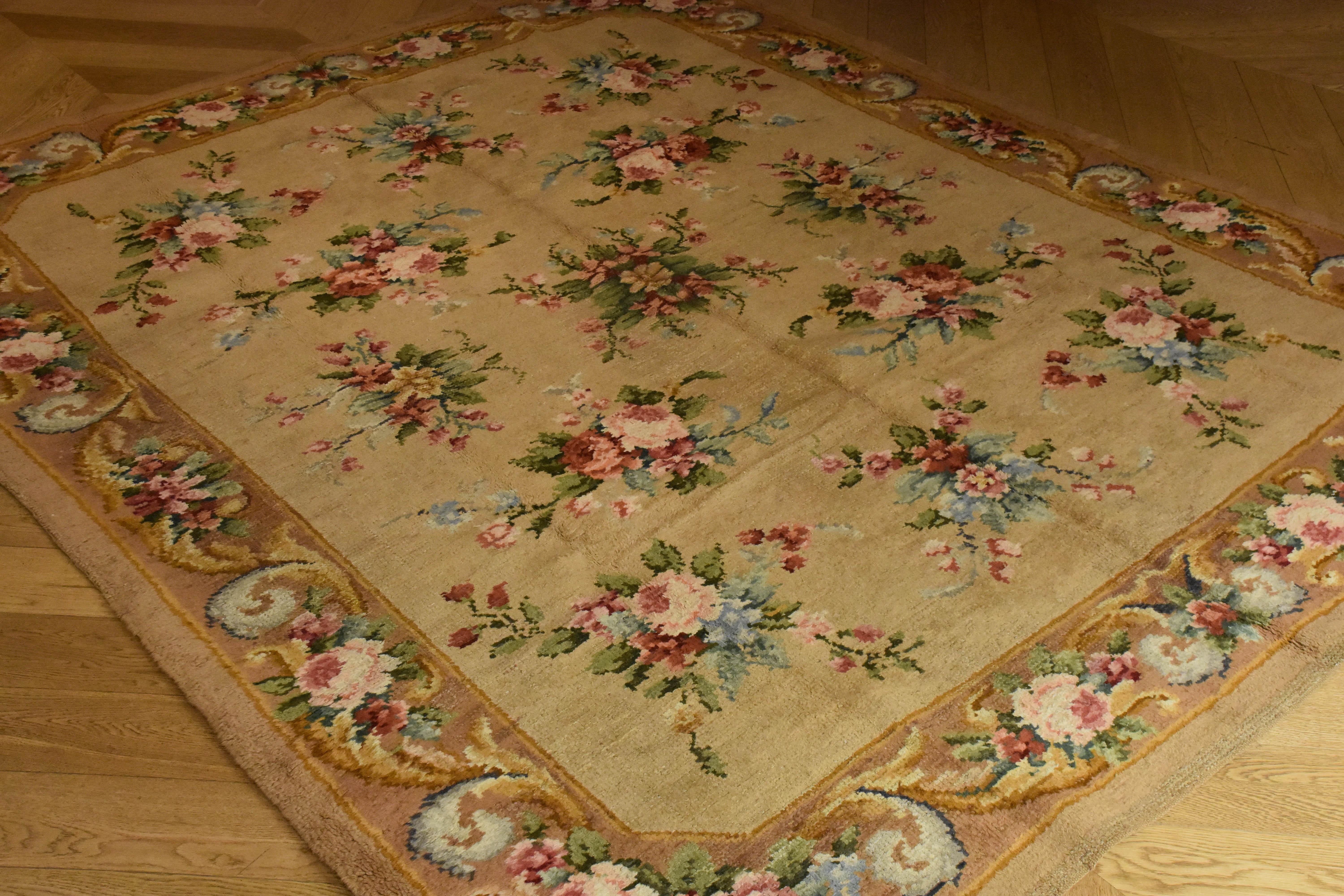 Hand-Knotted 20th Century, Brown and Floreal Motifs Savonerie French Rug, ca 1920 For Sale