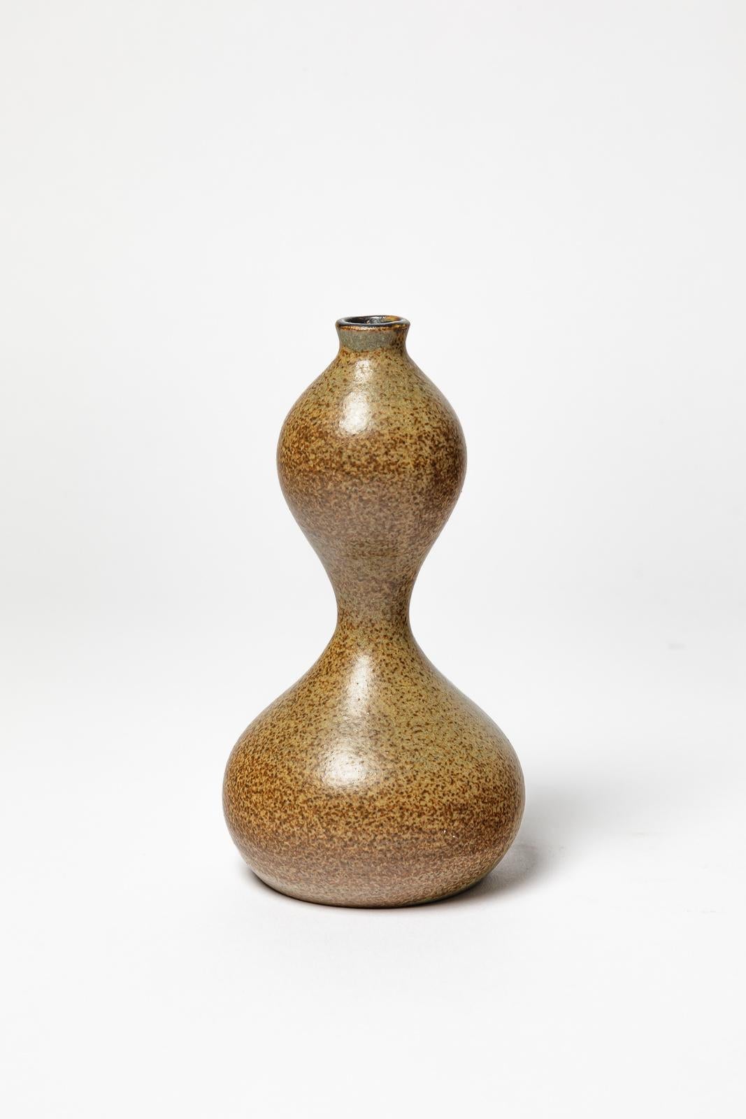 Français 20TH CENTURY DESIGN Vase en céramique design brun et gris pièce unique de Jacques Lacheny en vente