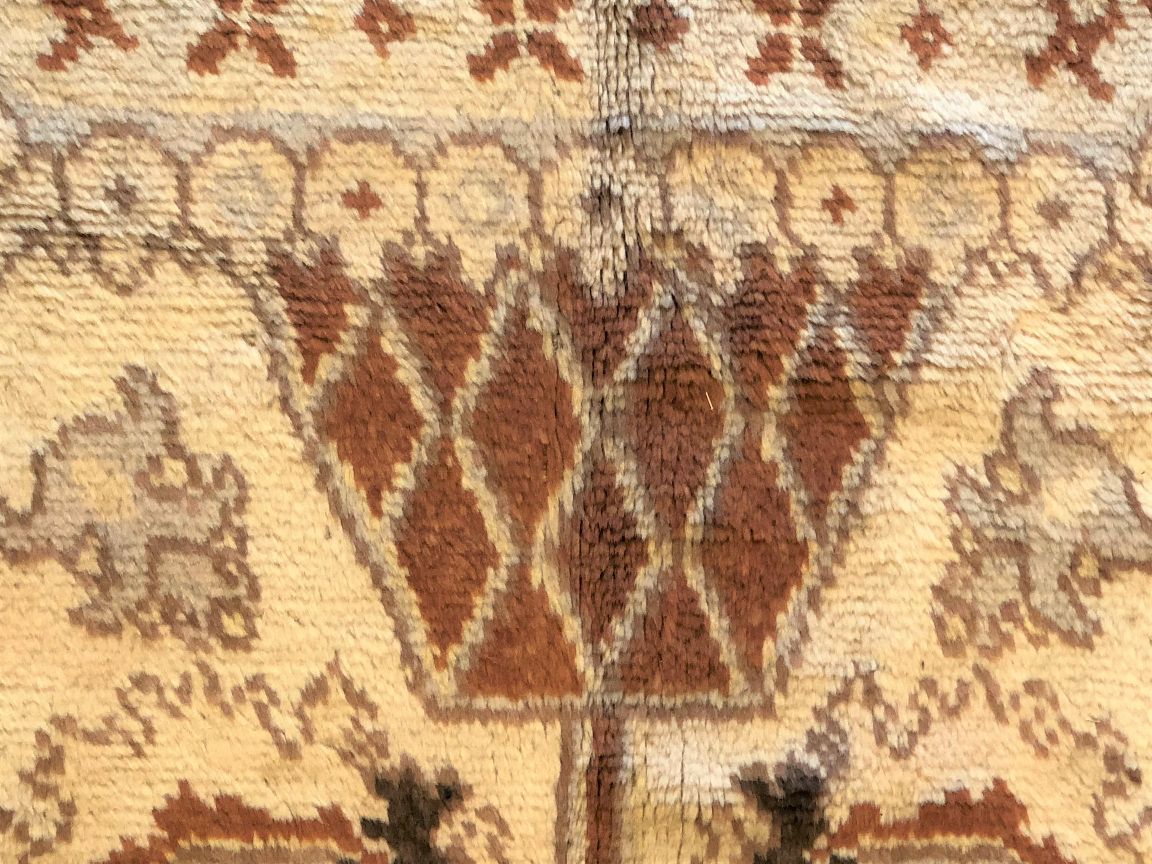 20th Century Brown and Yellow Mohair Wool Medallion Turkish Oushak, ca 1920 For Sale 2