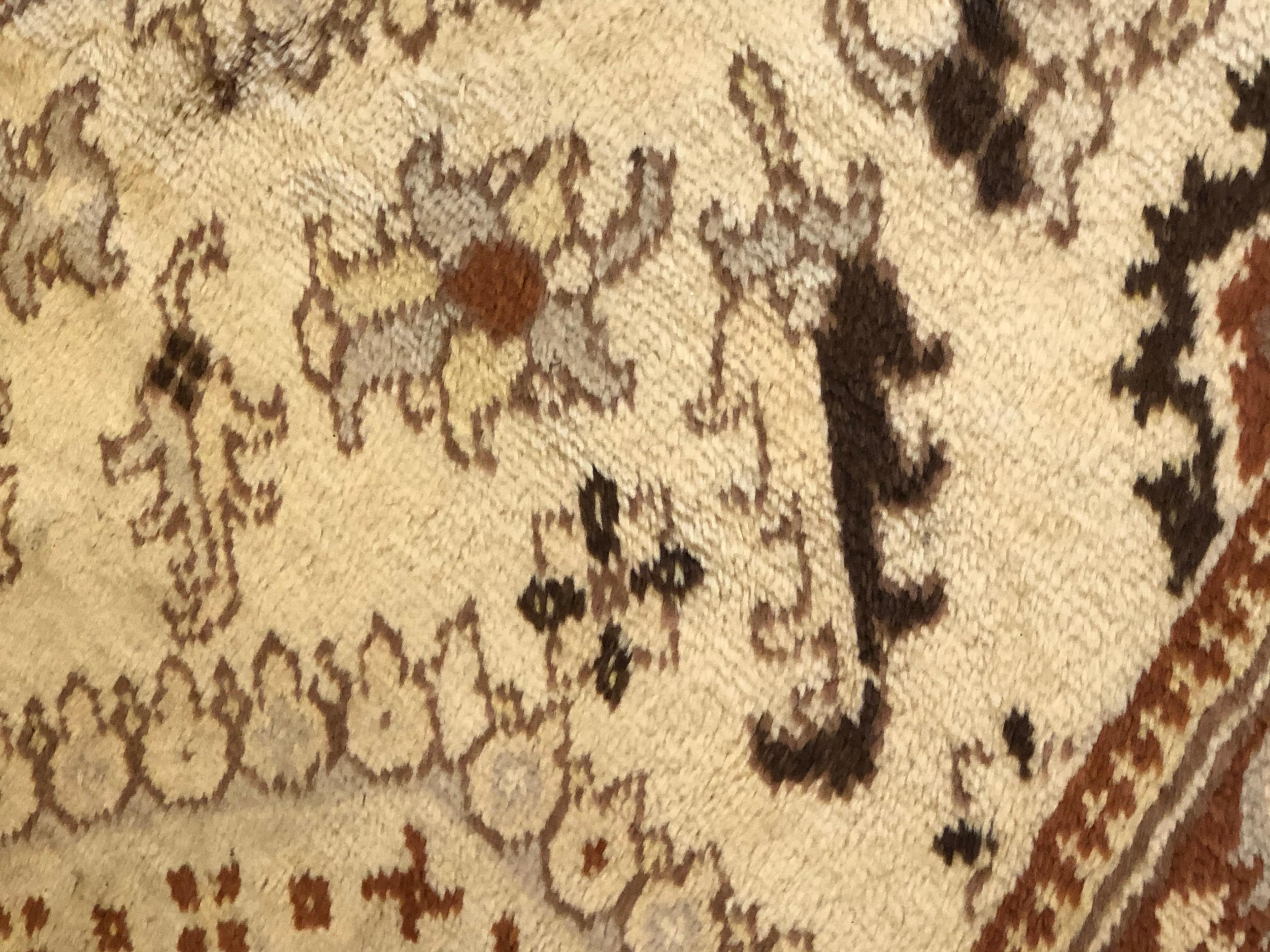 20th Century Brown and Yellow Mohair Wool Medallion Turkish Oushak, ca 1920 For Sale 4