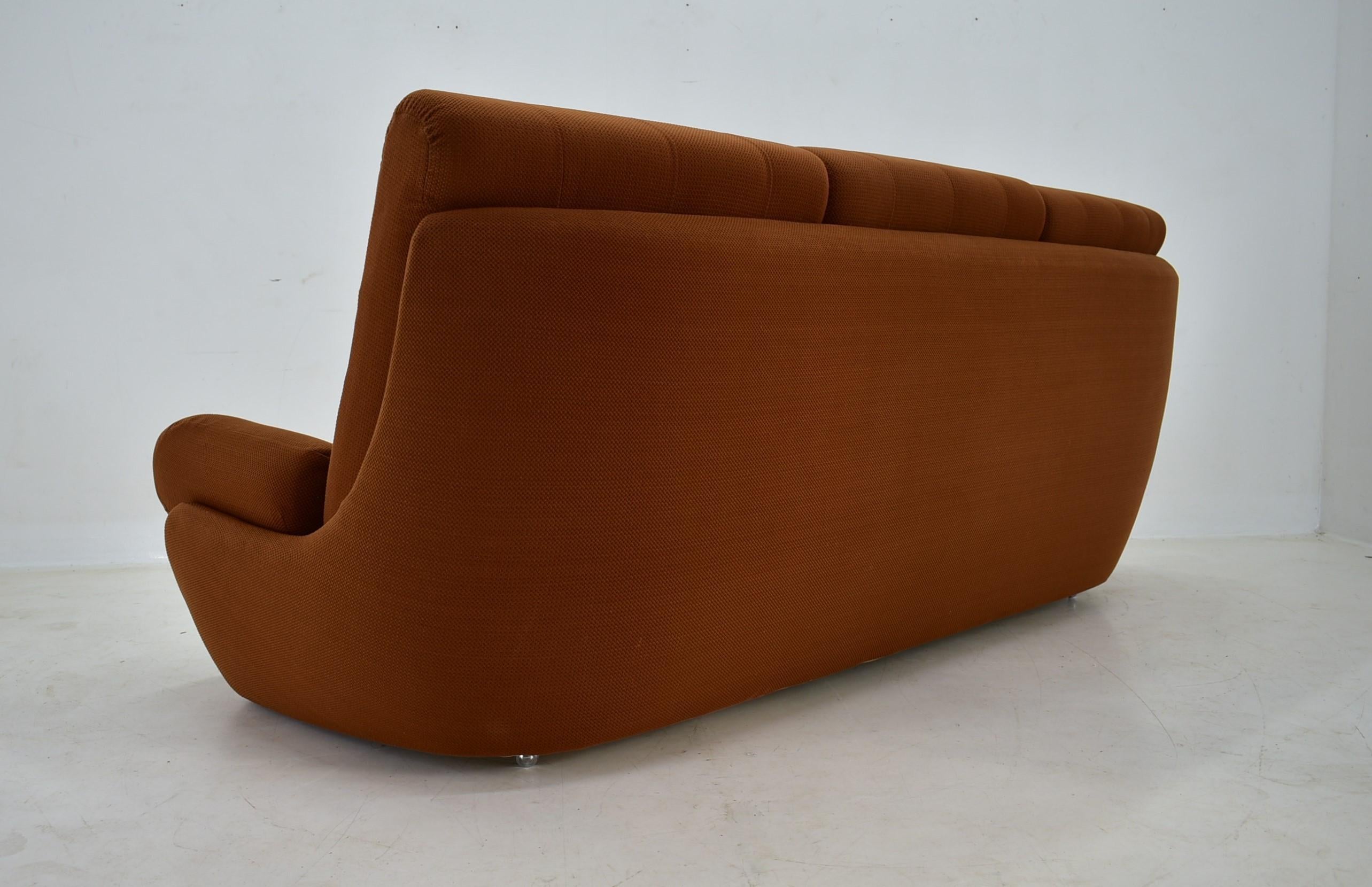 20th Century , Brown Atlantis Three seats Sofa, 1960s 6