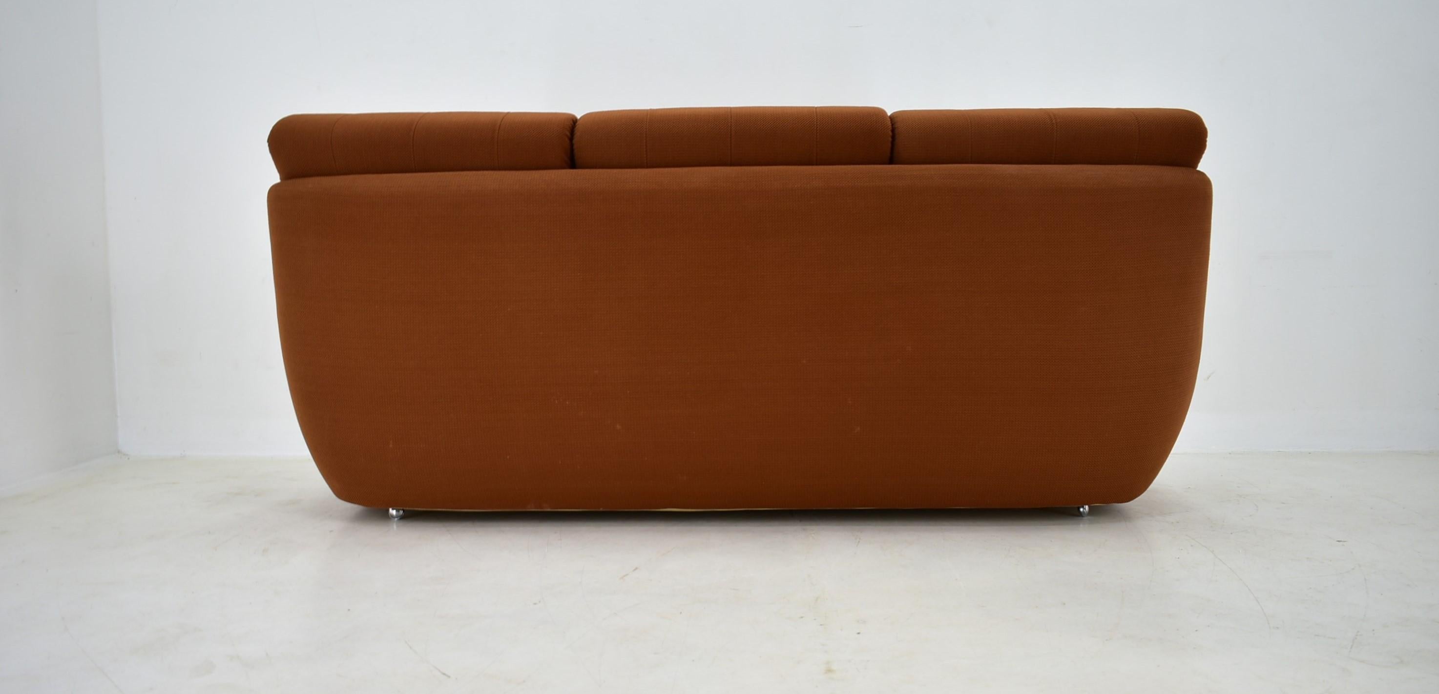 20th Century , Brown Atlantis Three seats Sofa, 1960s 8