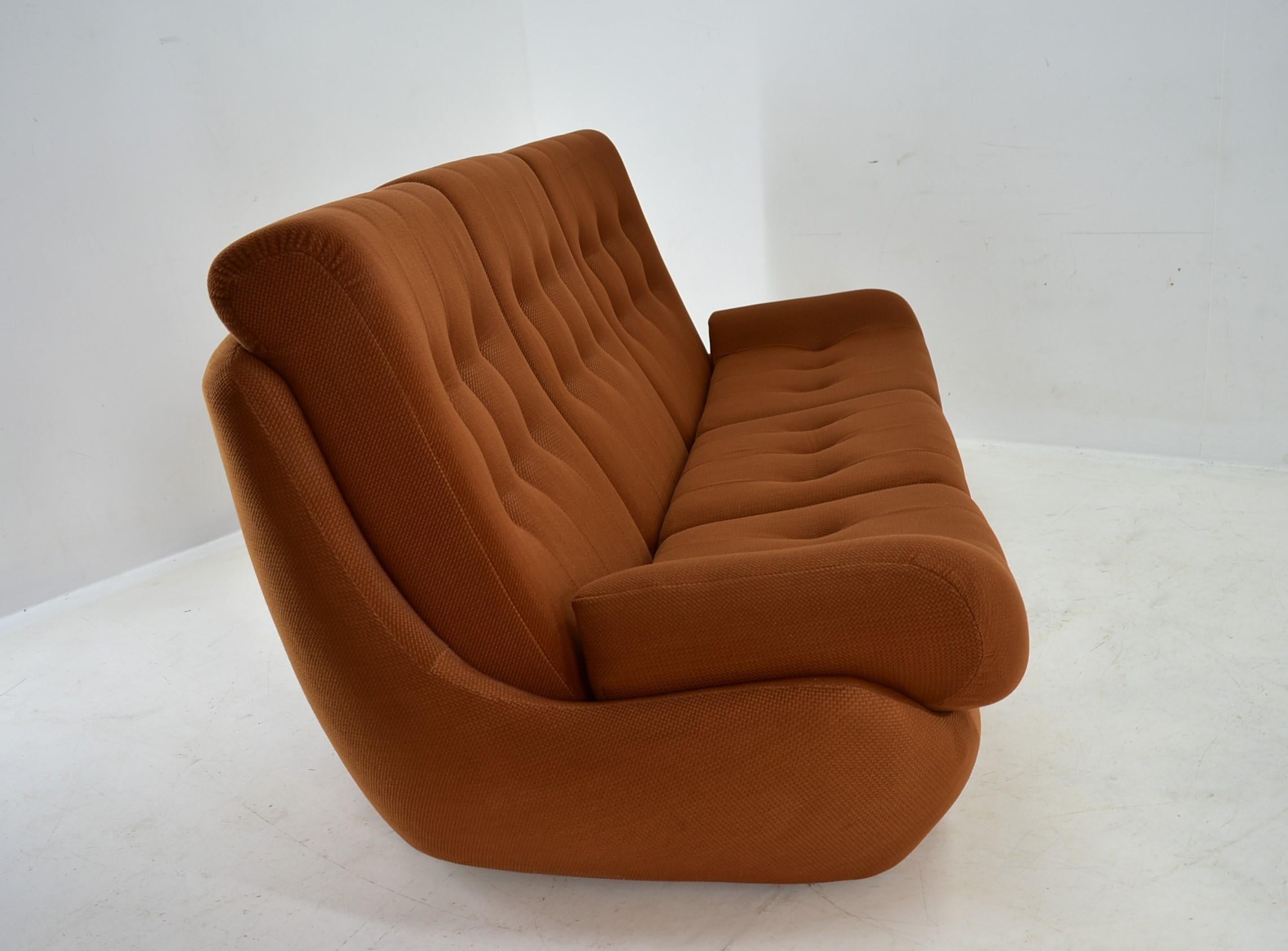 20th Century , Brown Atlantis Three seats Sofa, 1960s 10