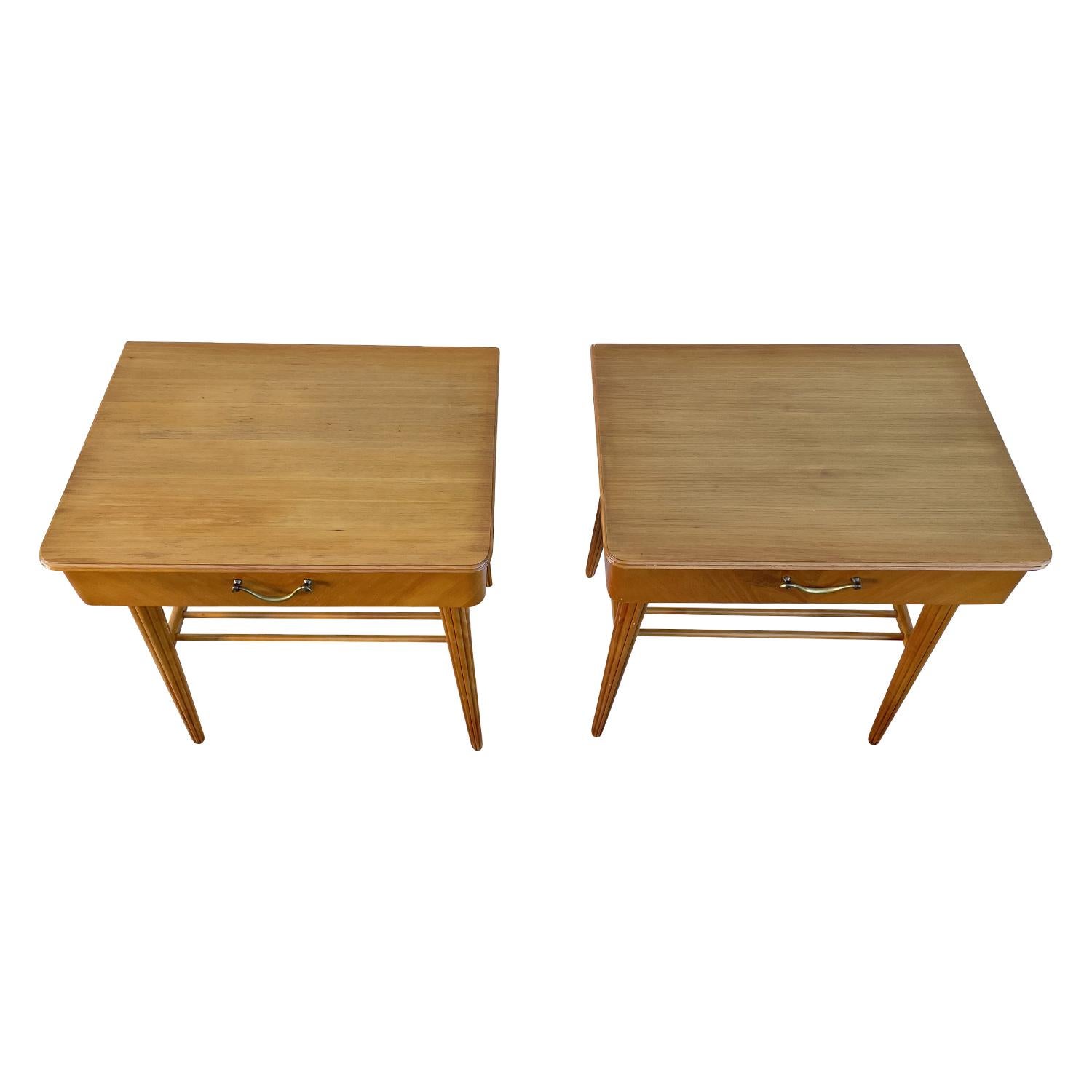 20th Century Danish Pair of Birchwood Nightstands - Vintage Brass Bedside Tables In Good Condition For Sale In West Palm Beach, FL