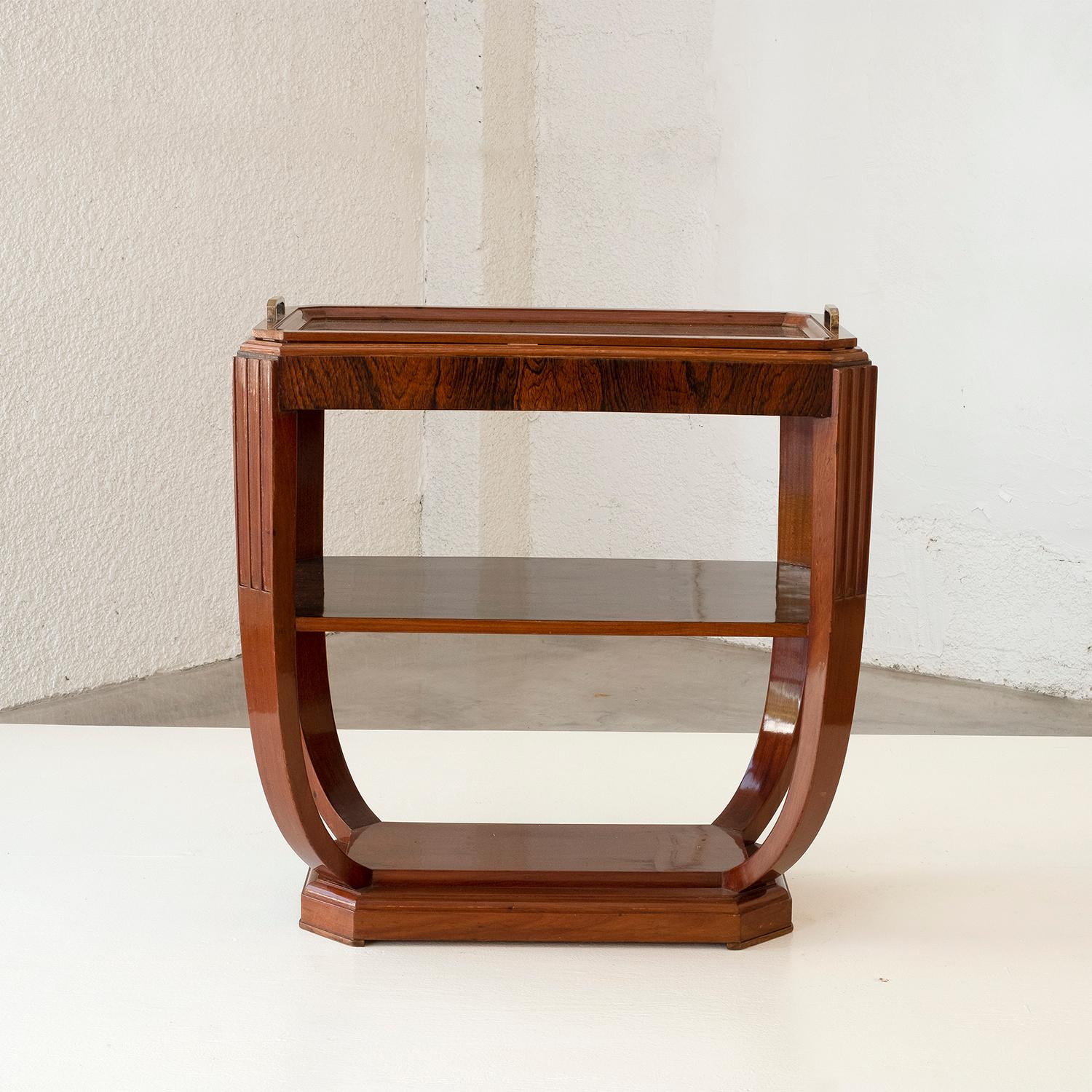 Kleiner Rattan-Beistelltisch Für Draußen – Doppelter Stauraum & Poly-Holz-Tischplatte Für Garten, Terrasse & Balkon