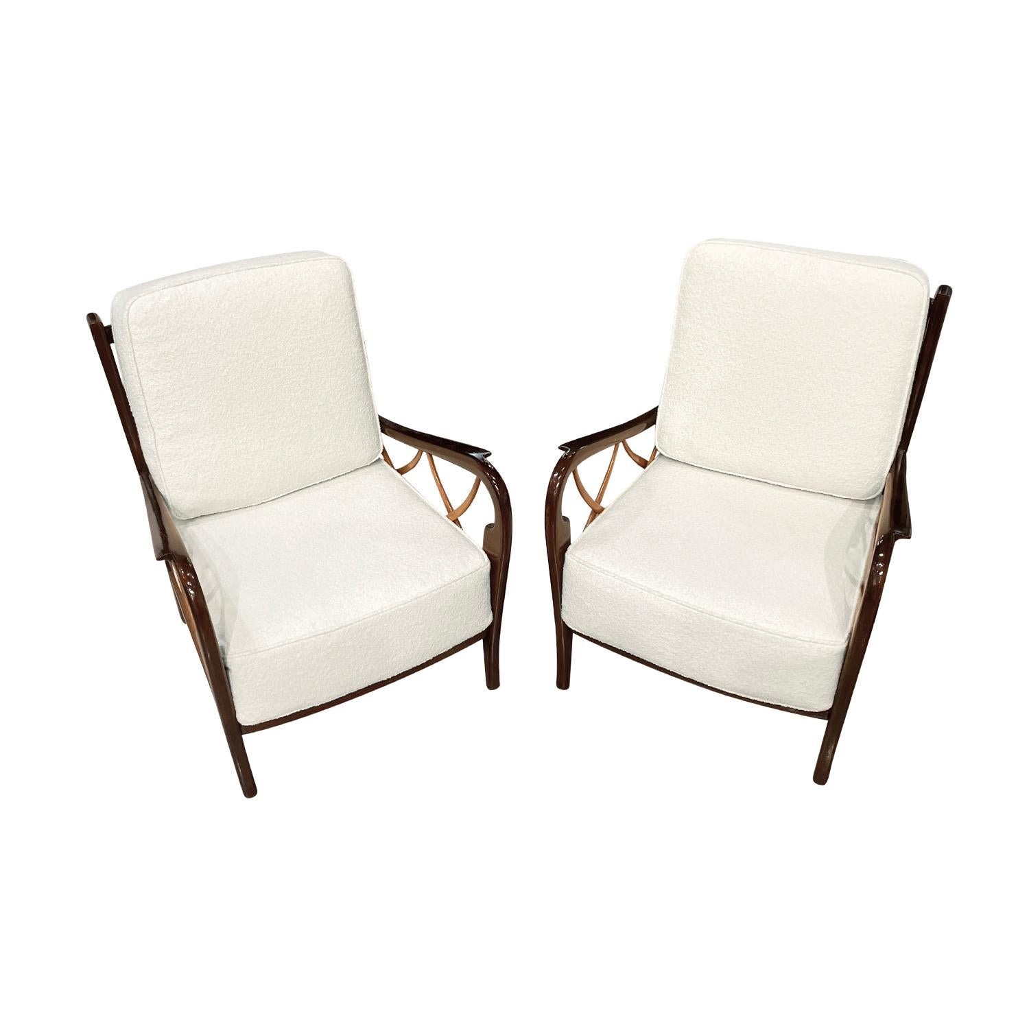 20th Century Brown Italian Pair of Beech, Maplewood Lounge Chairs by Paolo Buffa In Good Condition In West Palm Beach, FL