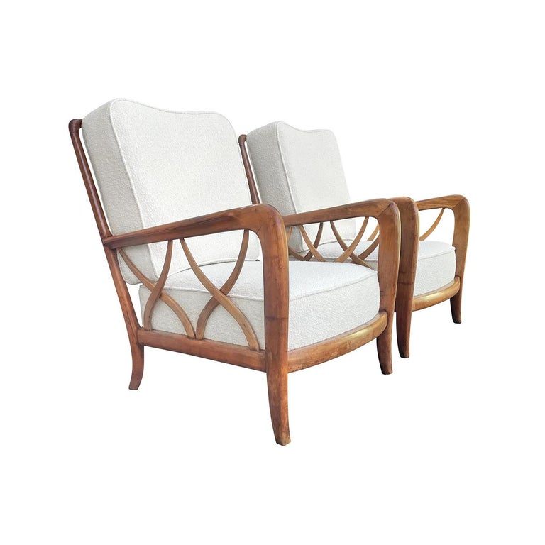 Polished 20th Century Brown Italian Pair of Cherry, Maplewood Armchairs by Paolo Buffa For Sale