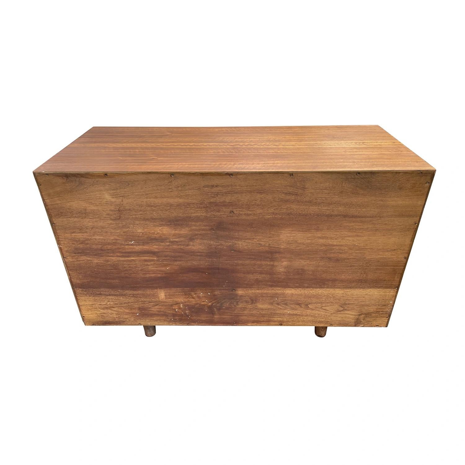 20th Century Brown Italian Walnut M. Singer & Sons Dresser, Cabinet by Gio Ponti For Sale 5