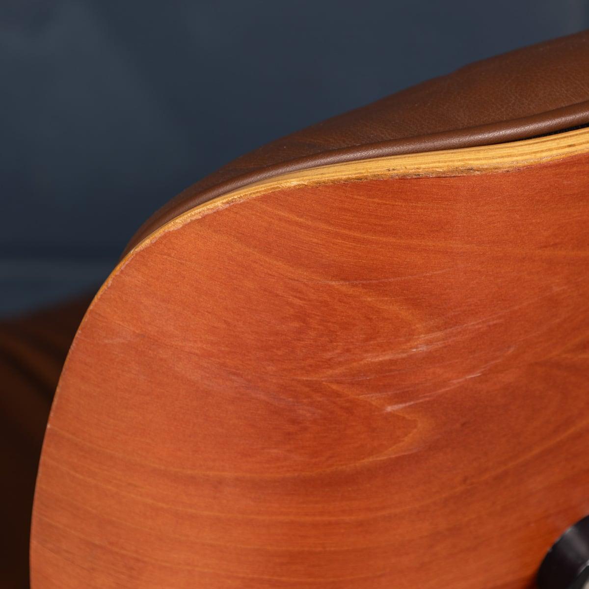 20th Century Brown Leather Eames Lounge Chair By Vitra, Made In The USA c.1990 For Sale 9