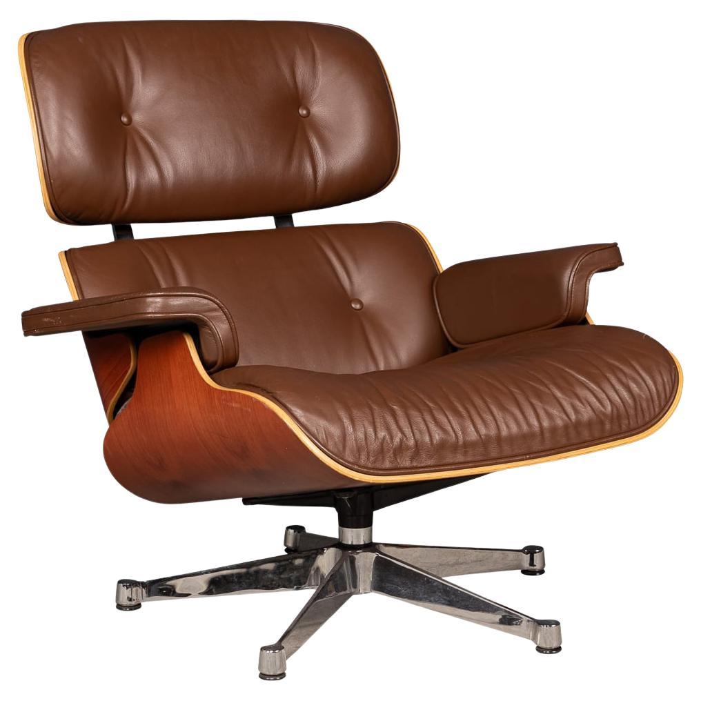 20th Century Brown Leather Eames Lounge Chair By Vitra, Made In The USA c.1990 For Sale
