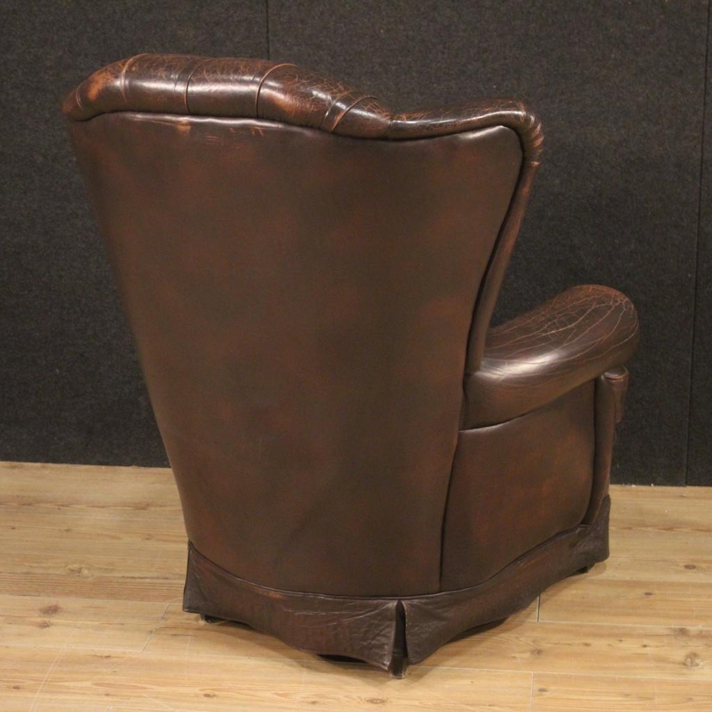 20th Century Brown Leather English Chester Armchair, 1970 3