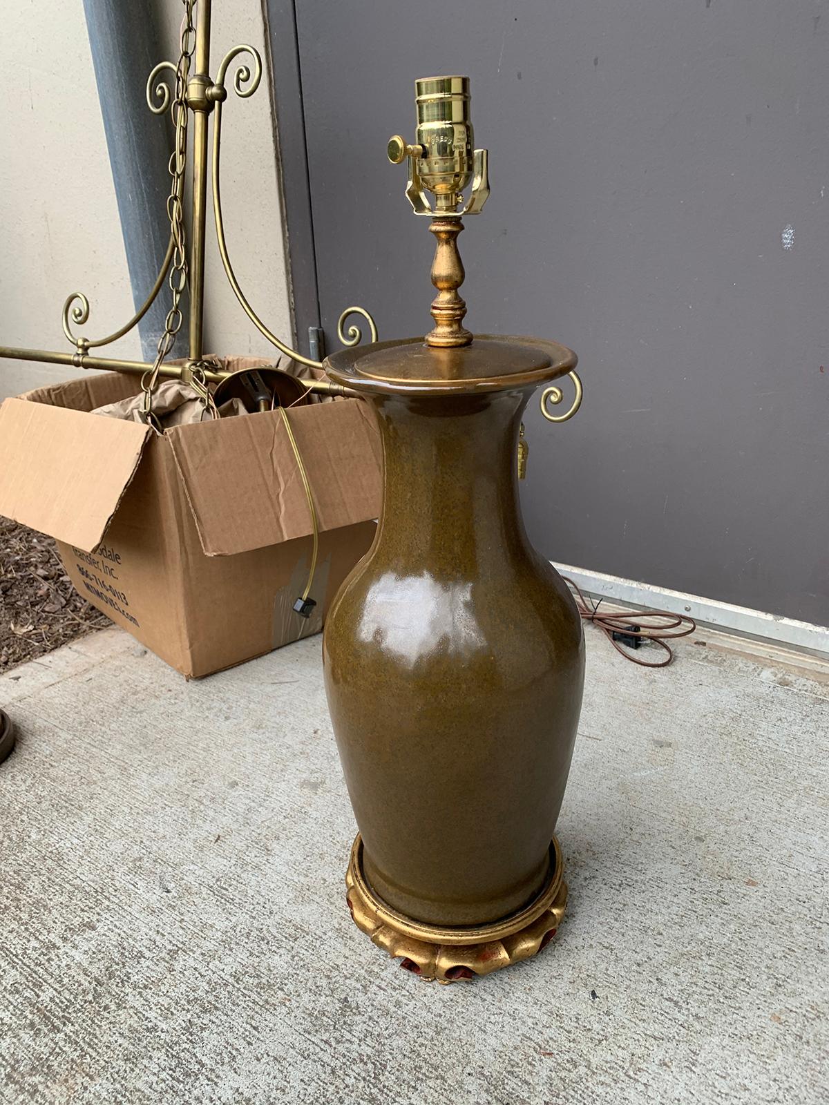 20th Century Brown Pottery Lamp on Giltwood Base 3