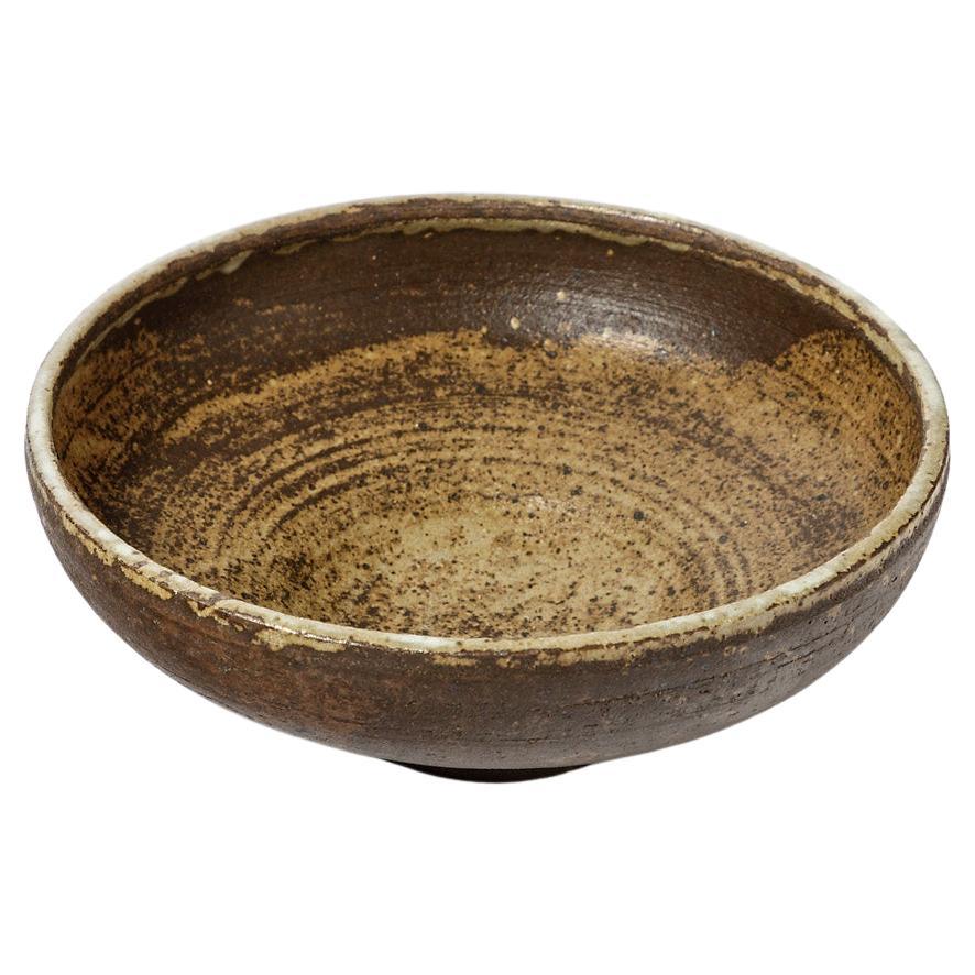 Mid-Century Modern 20th century brown stoneware ceramic dish or bowl realised in La Borne 1970  For Sale
