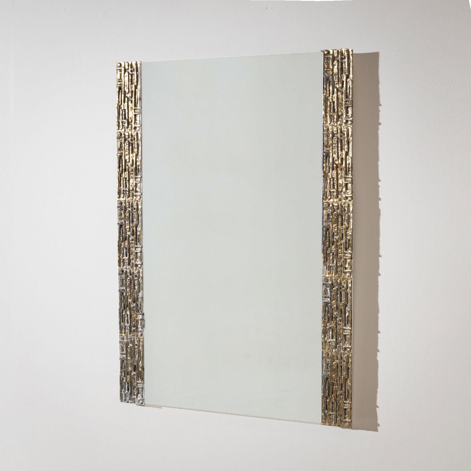 20th Century Brutalist Brass Mirror, attributed to Luciano Frigerio, Italy For Sale 1