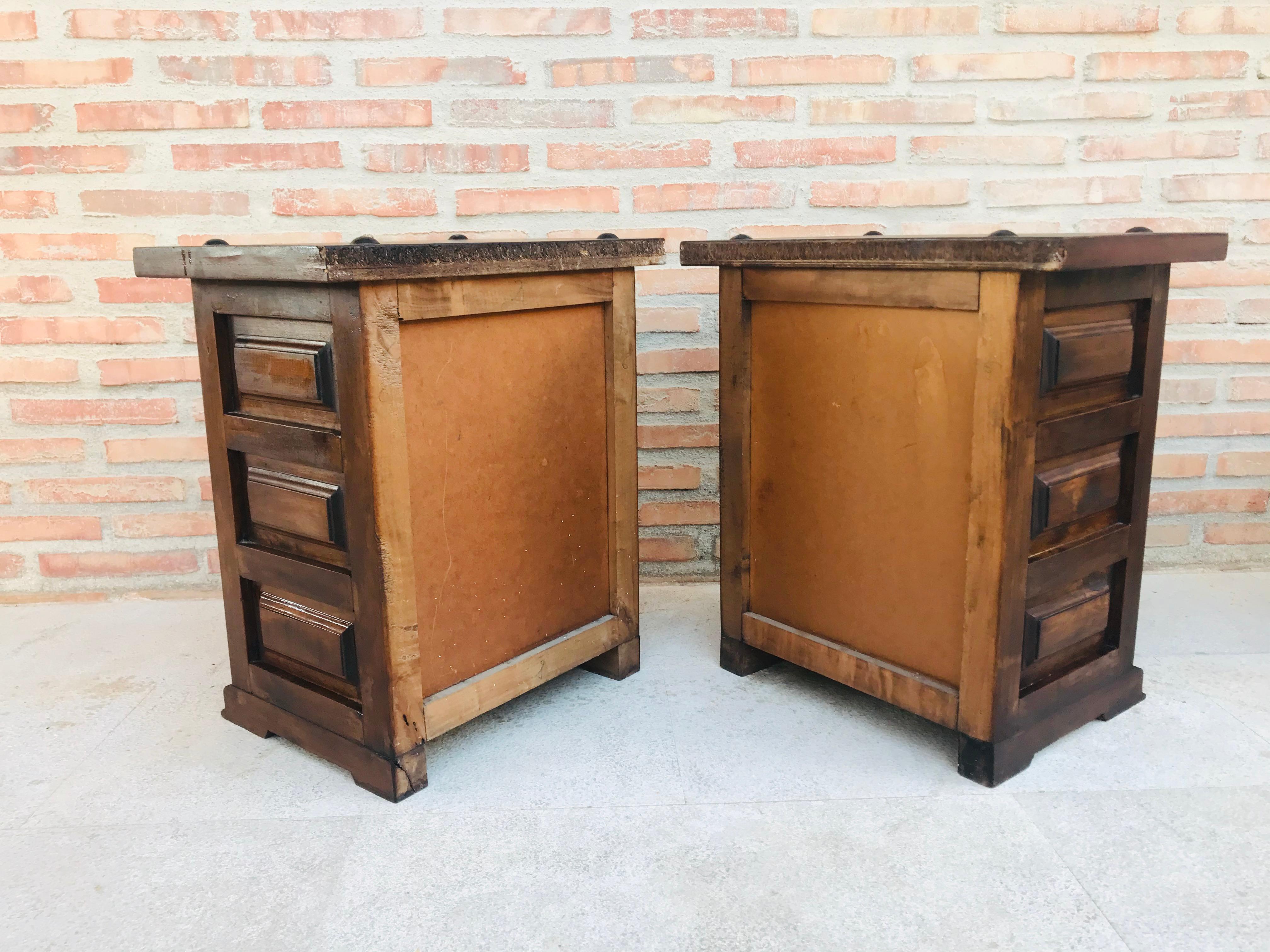 20th Century Brutalist Pair of Spanish Nightstands with Carved Drawer and Door 1