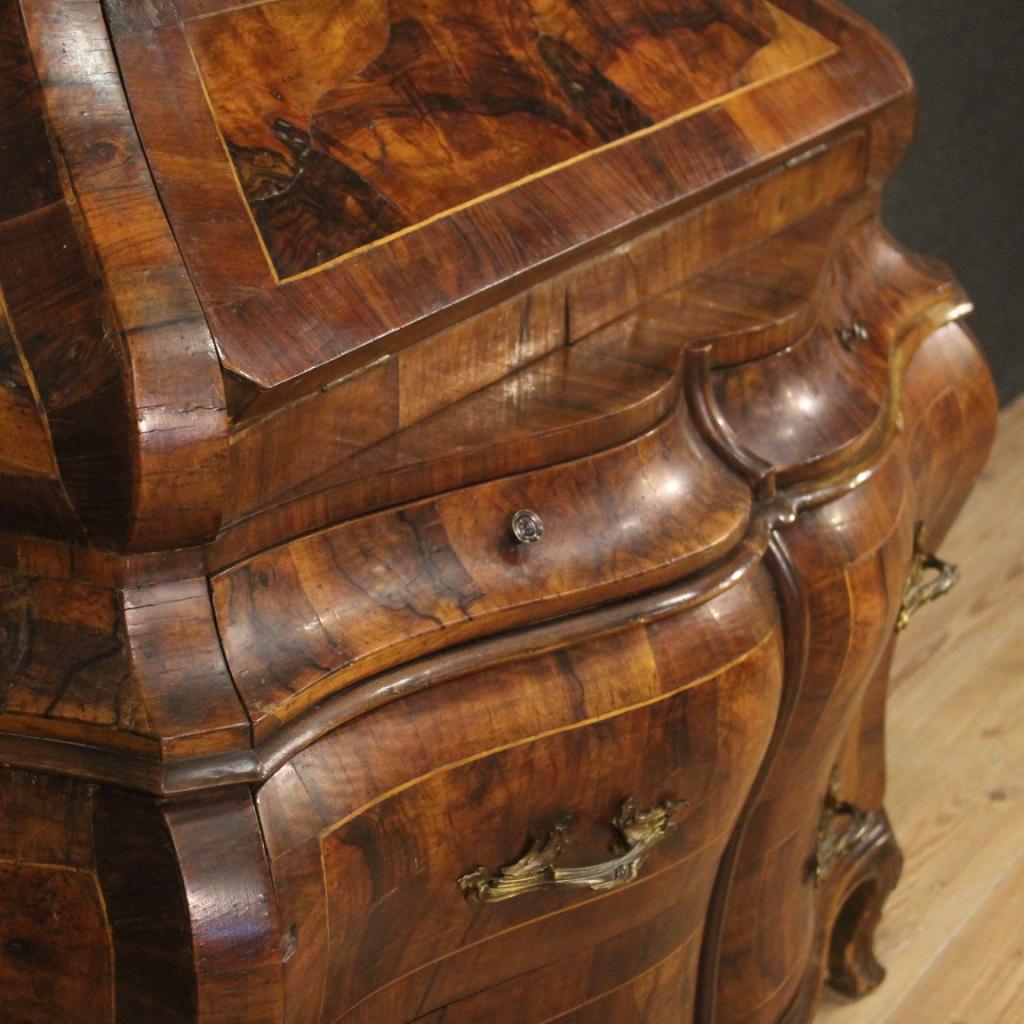 20th Century Burl Walnut Beech Maple Wood Venetian Trumeau Desk, 1950 In Good Condition In Vicoforte, Piedmont
