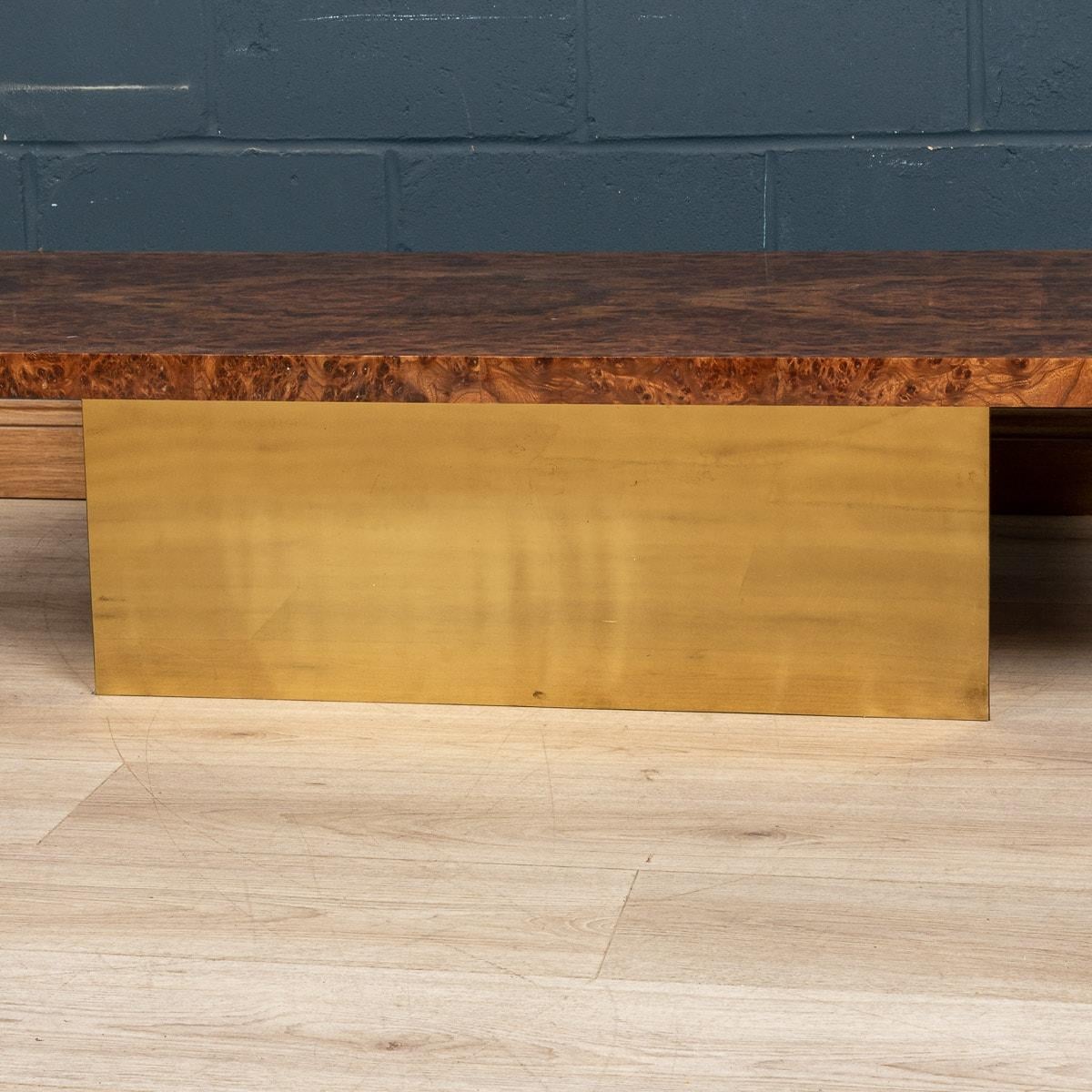 20th Century Burled Walnut Veneer Coffee Table by Willy Rizzo, Italy, circa 1970 12