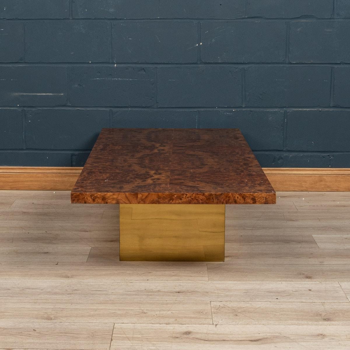 20th Century Burled Walnut Veneer Coffee Table by Willy Rizzo, Italy, circa 1970 1