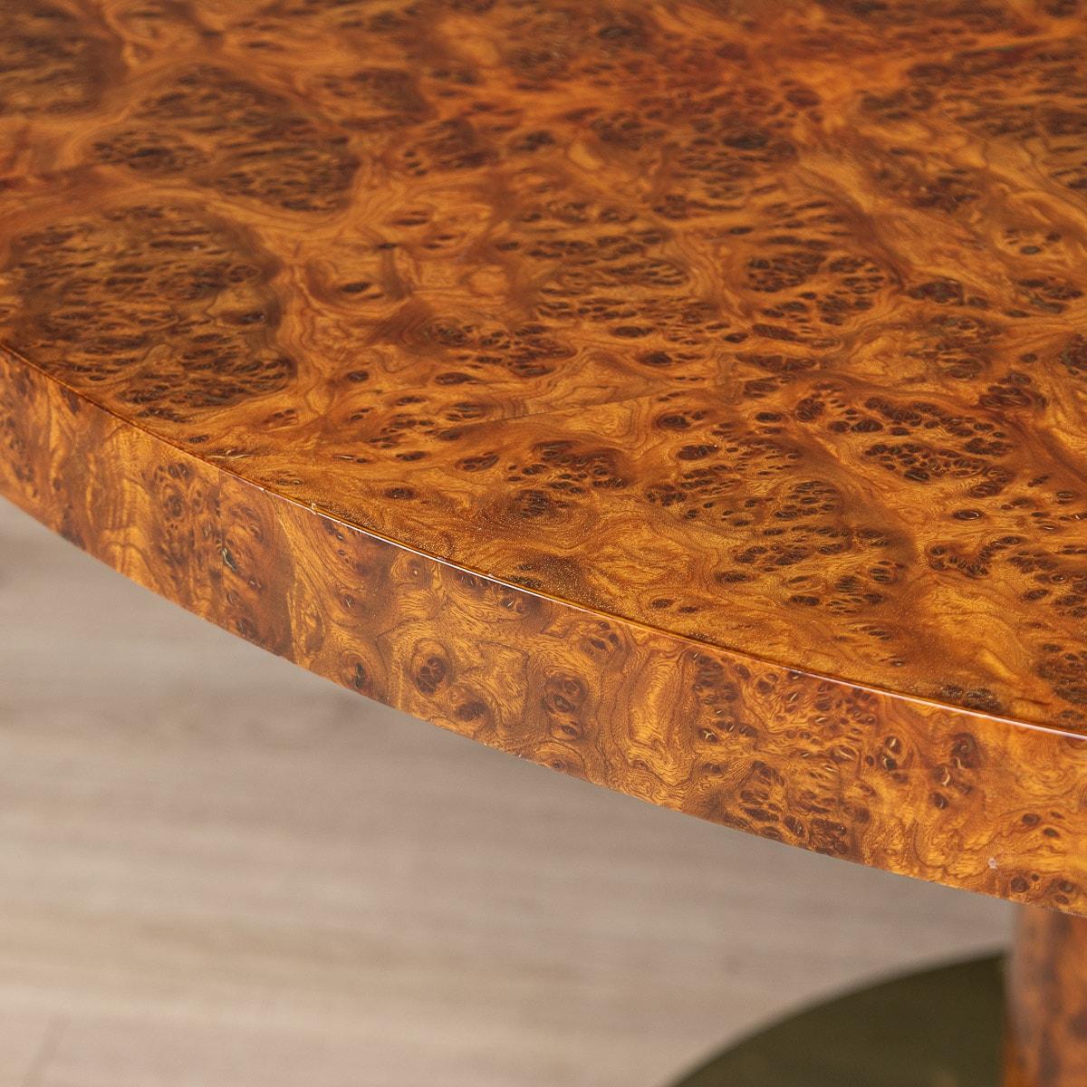 20th Century Burled Walnut Veneer Dining Table by Willy Rizzo, Italy, circa 1970 5