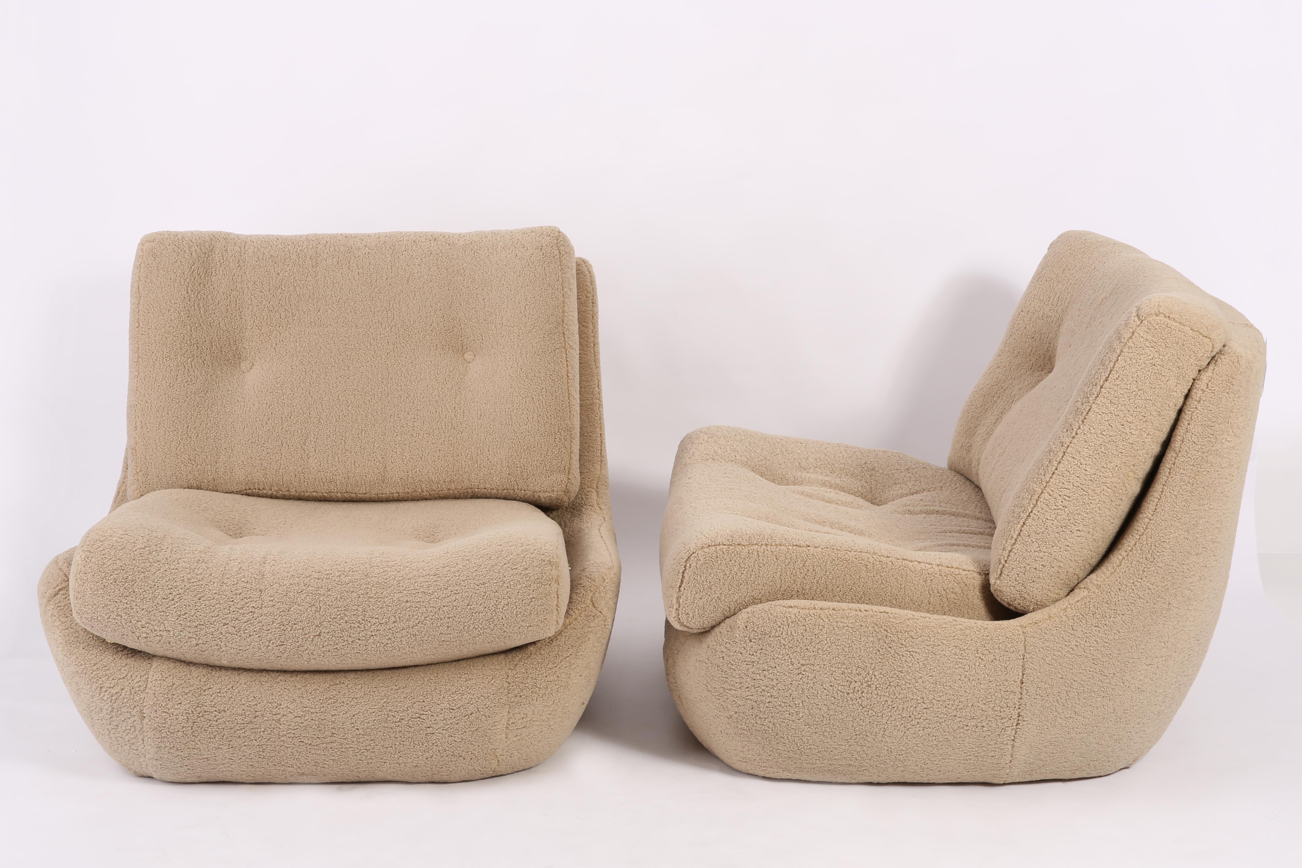 20th Century Camel Boucle Set of Atlantis Sofa and Armchairs, Europe, 1960s For Sale 4