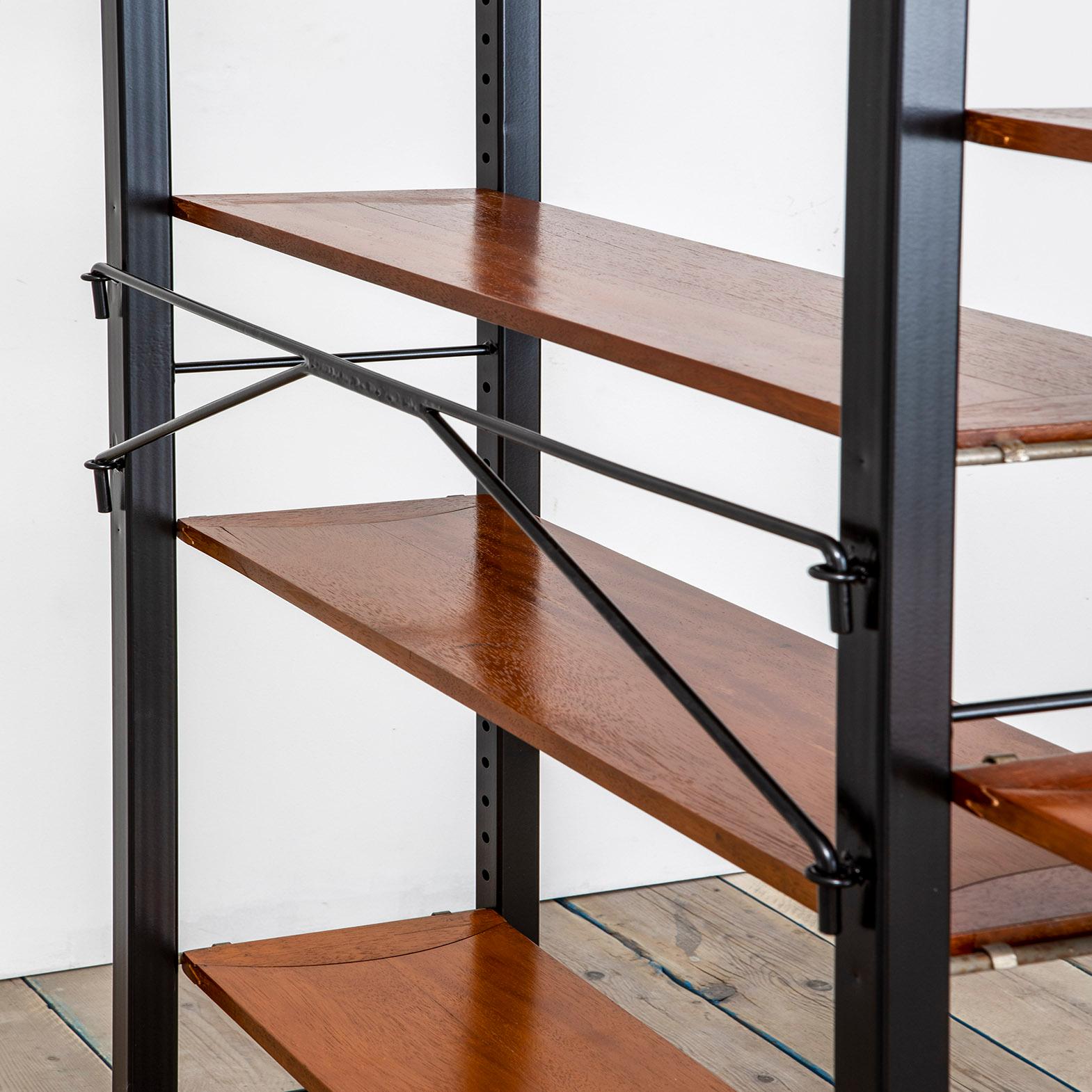 20th Century, Campo & Graffi Bookcase in Metal and Wood for Home in vendita 1