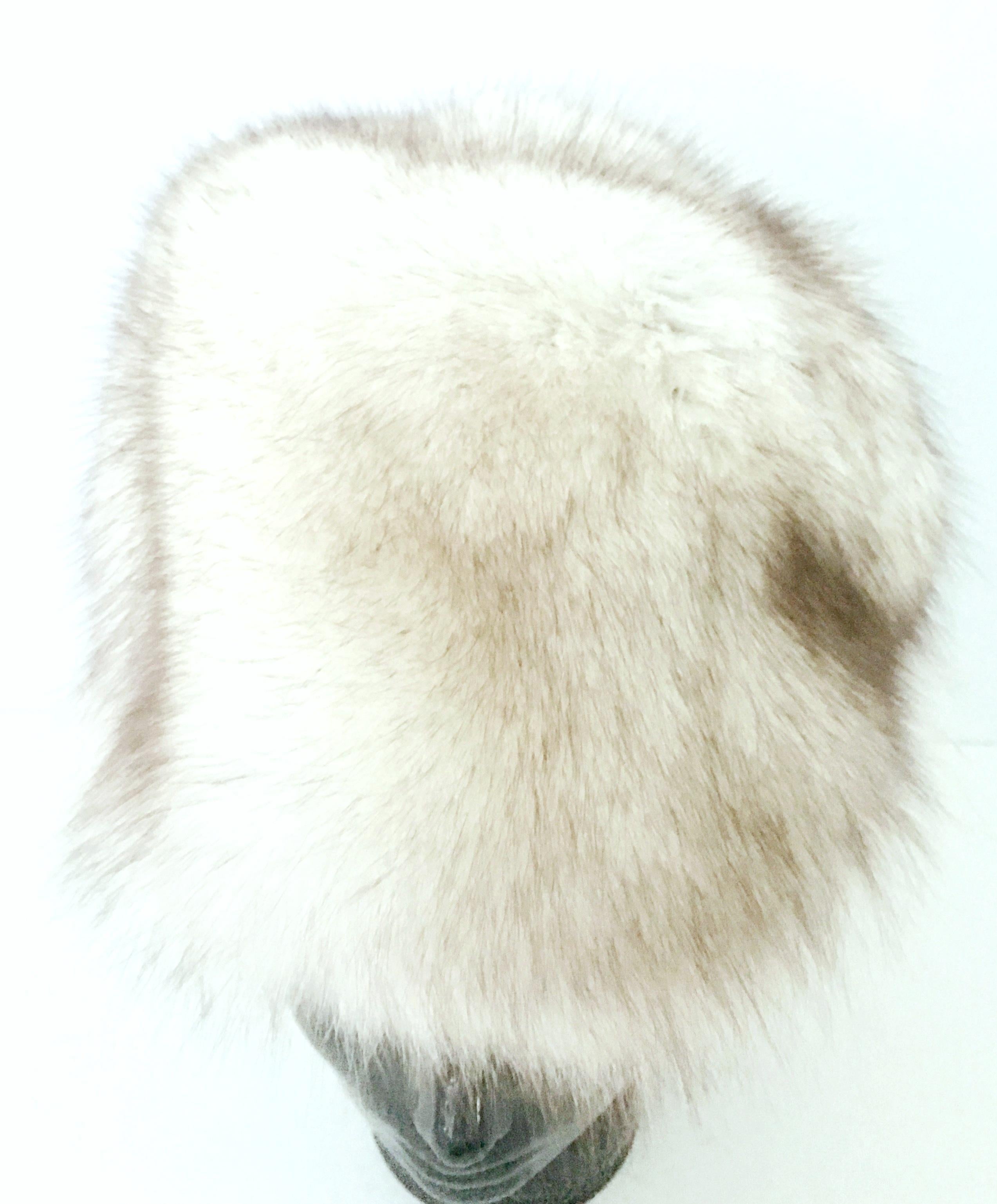 20th Century Canadian Fox Pelzmütze Hand Made By:: Eaton für Damen oder Herren