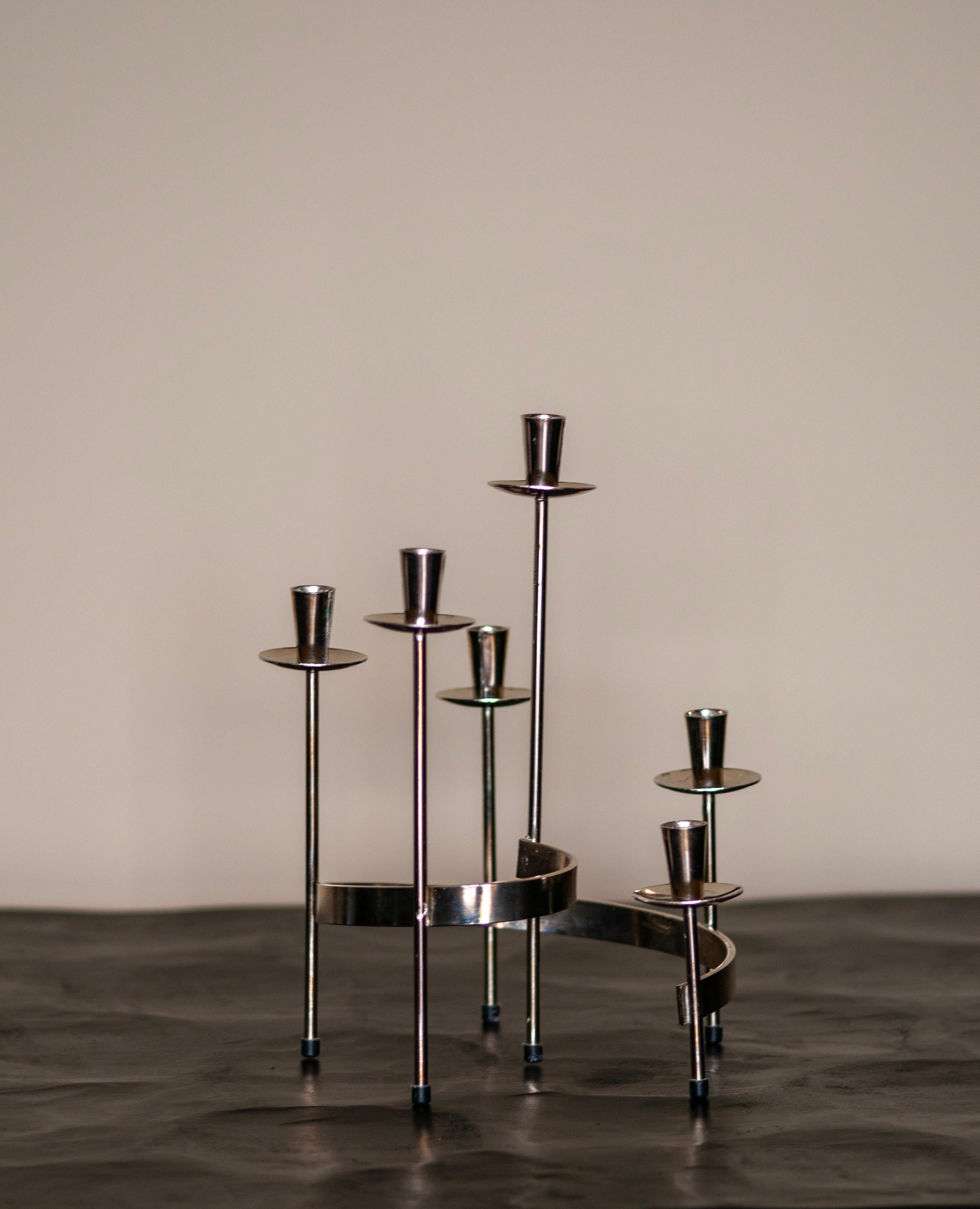 Kerzenhalter des 20. Jahrhunderts, entworfen von Gunnar Ander für Ystad-Metall (Moderne der Mitte des Jahrhunderts) im Angebot