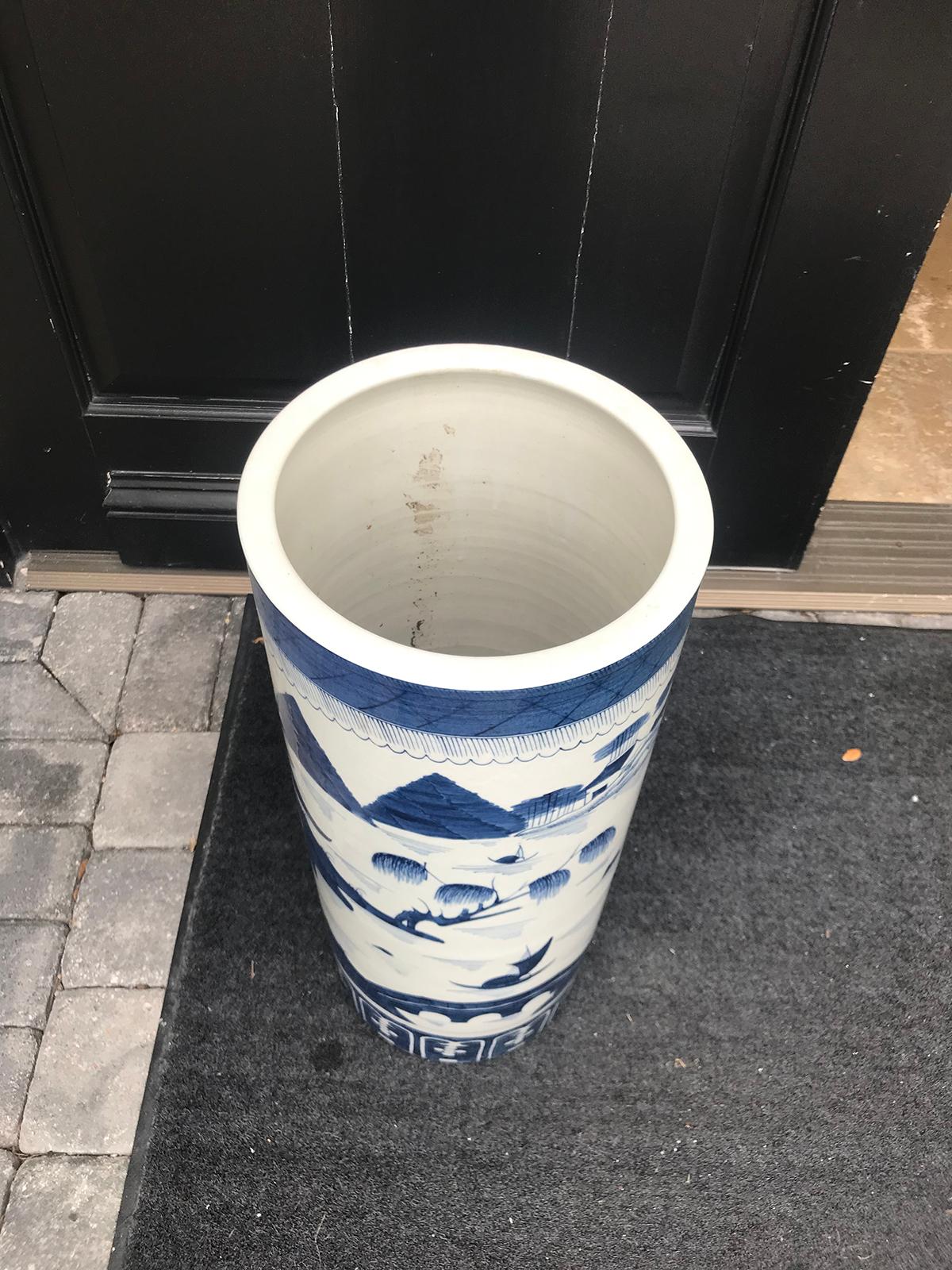 20th Century Canton Style Blue and White Porcelain Umbrella Stand 1