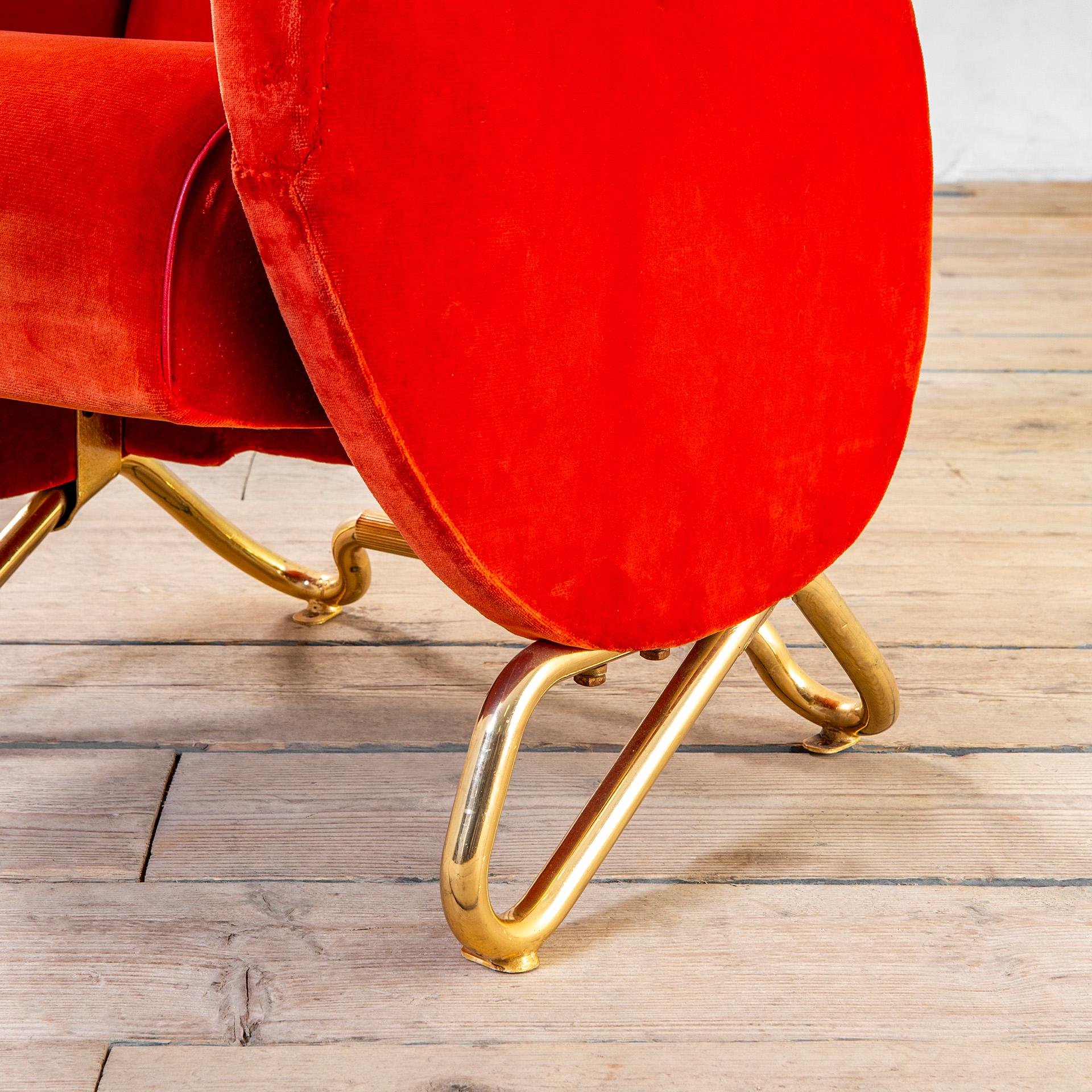 Mid-20th Century 20e siècle, Carlo Mollino Paire de fauteuils rouges 50s en vente