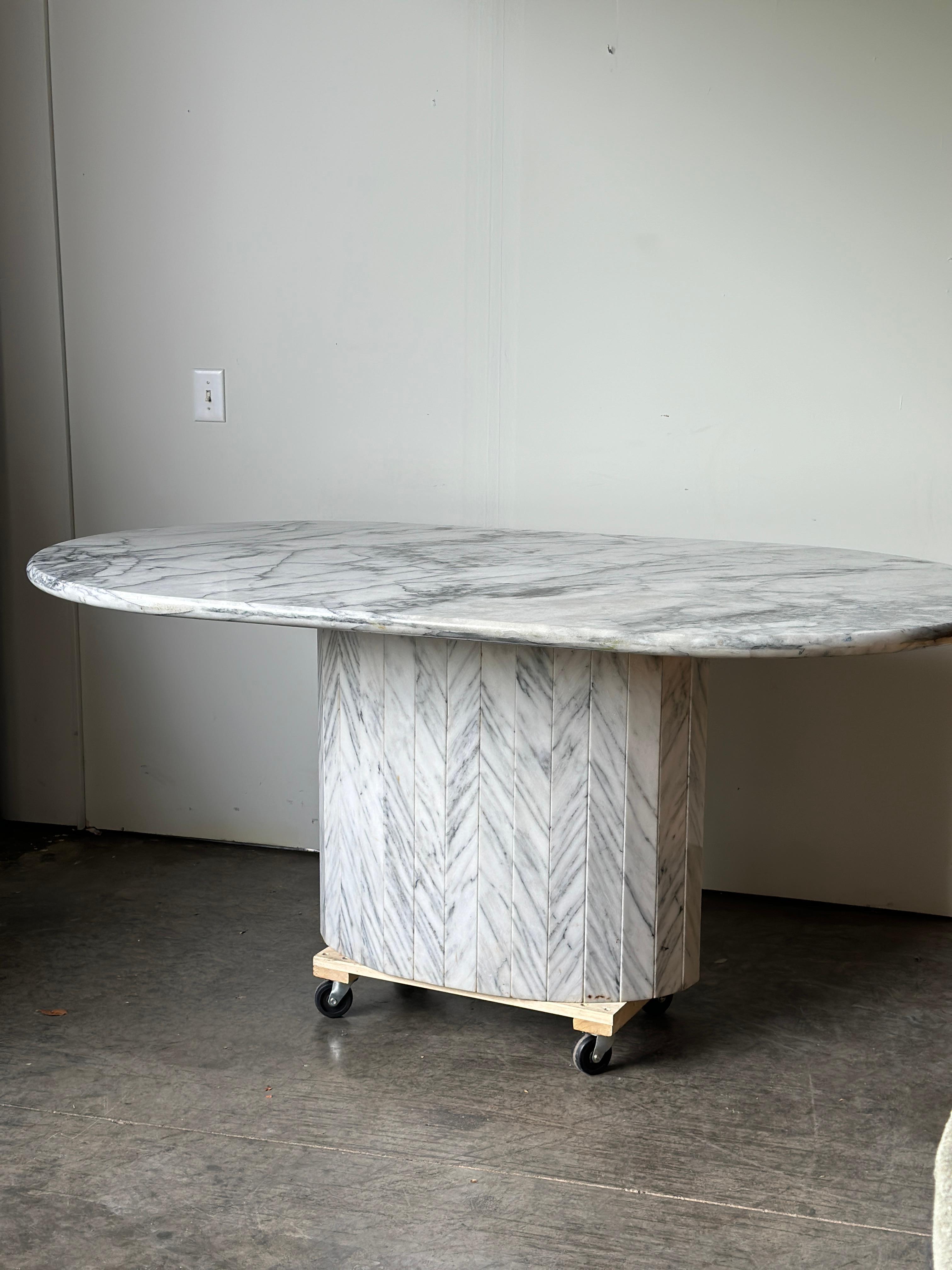 20th Century Carrara Marble Oblong Dining Table In Good Condition In Nashville, TN