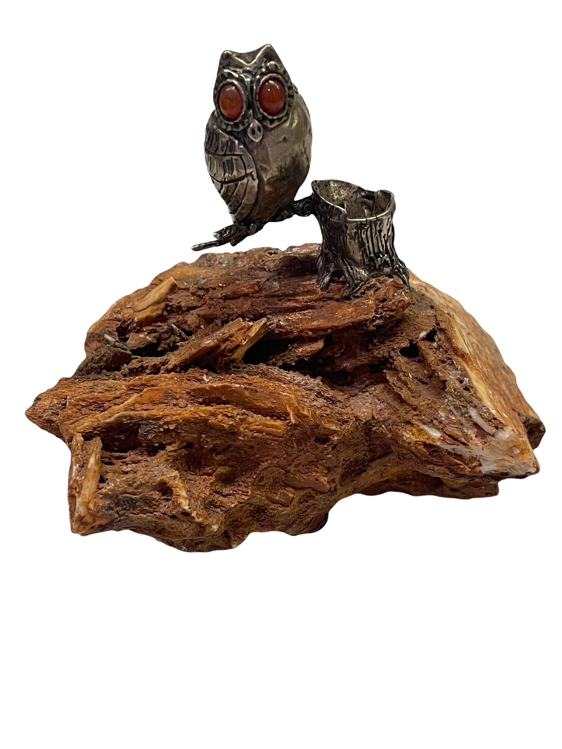20th Century Cartier Sterling Silver Owl Figurine Perched on a Trunk. For Sale 6