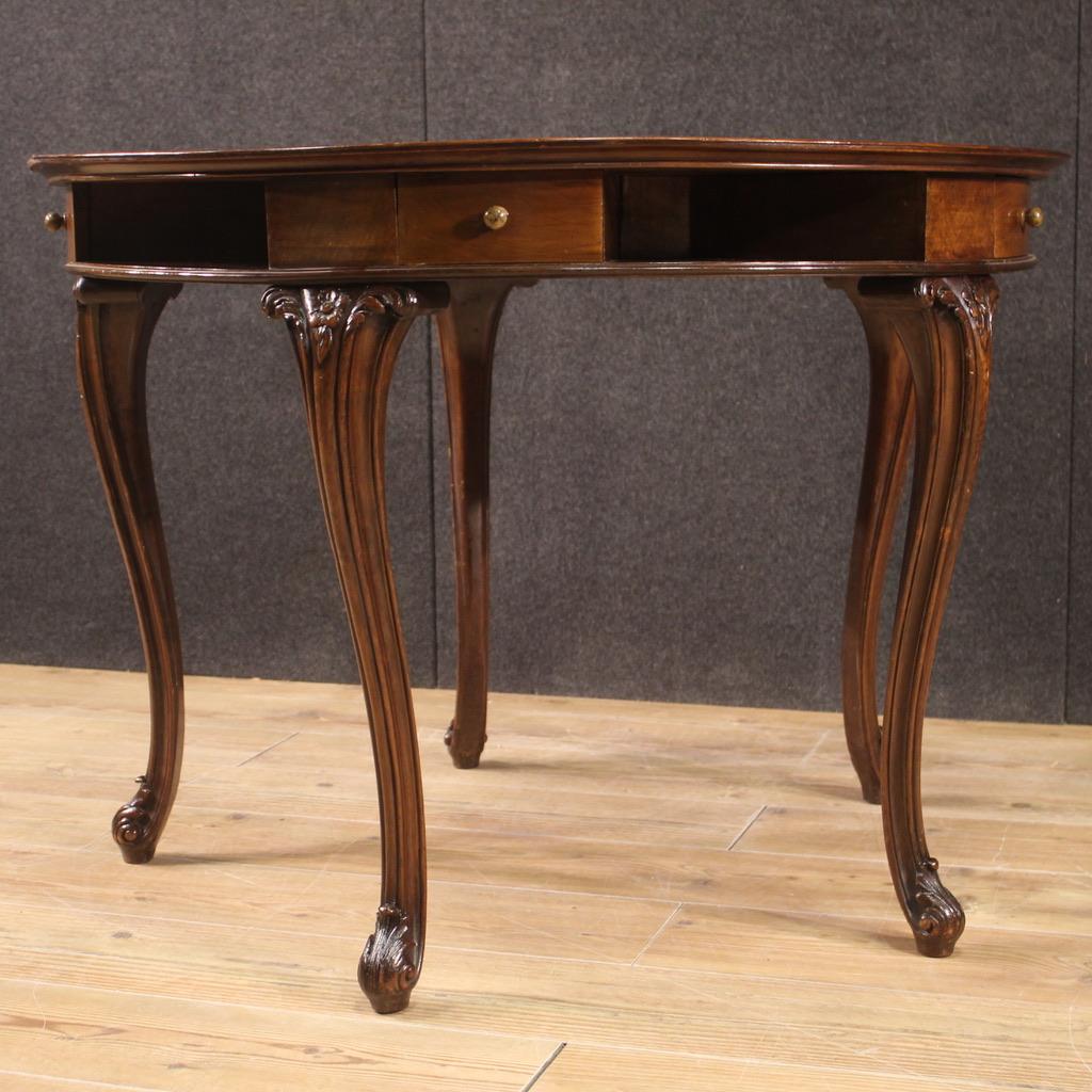 Beech 20th Century Carved and Veneered Wood Italian Round Game Table, 1950s For Sale